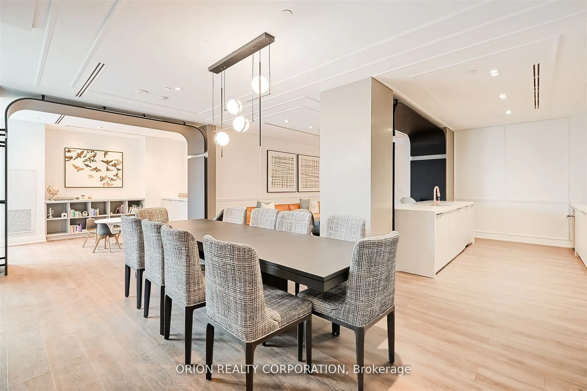 556 Marlee Avenue, #311