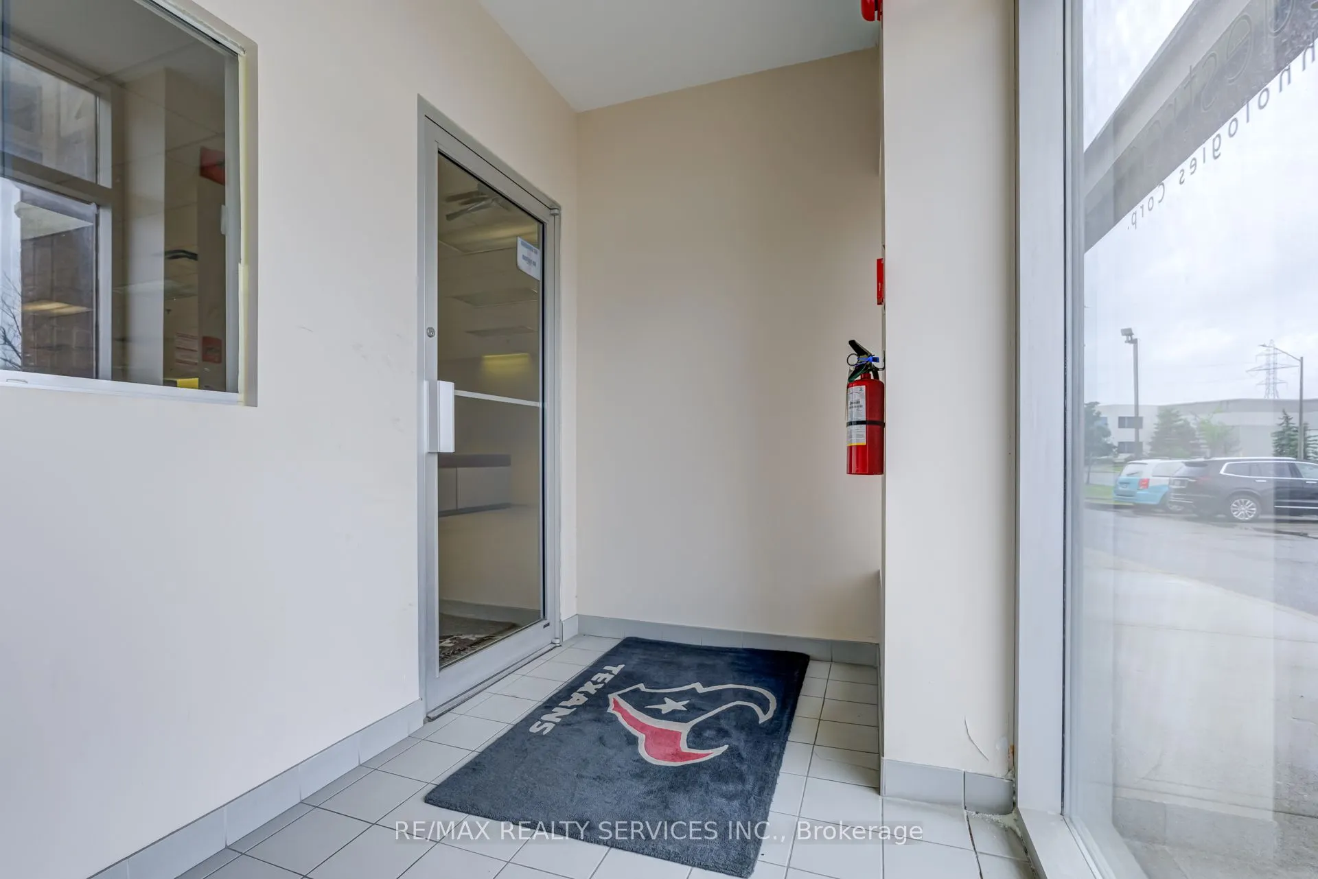 6660 Kennedy Road, ##13