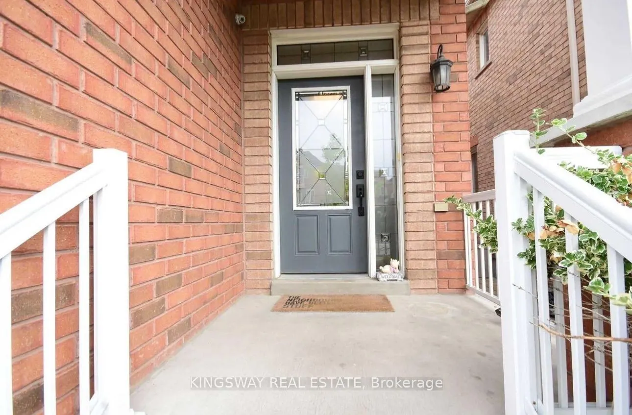 4569 Centretown Way