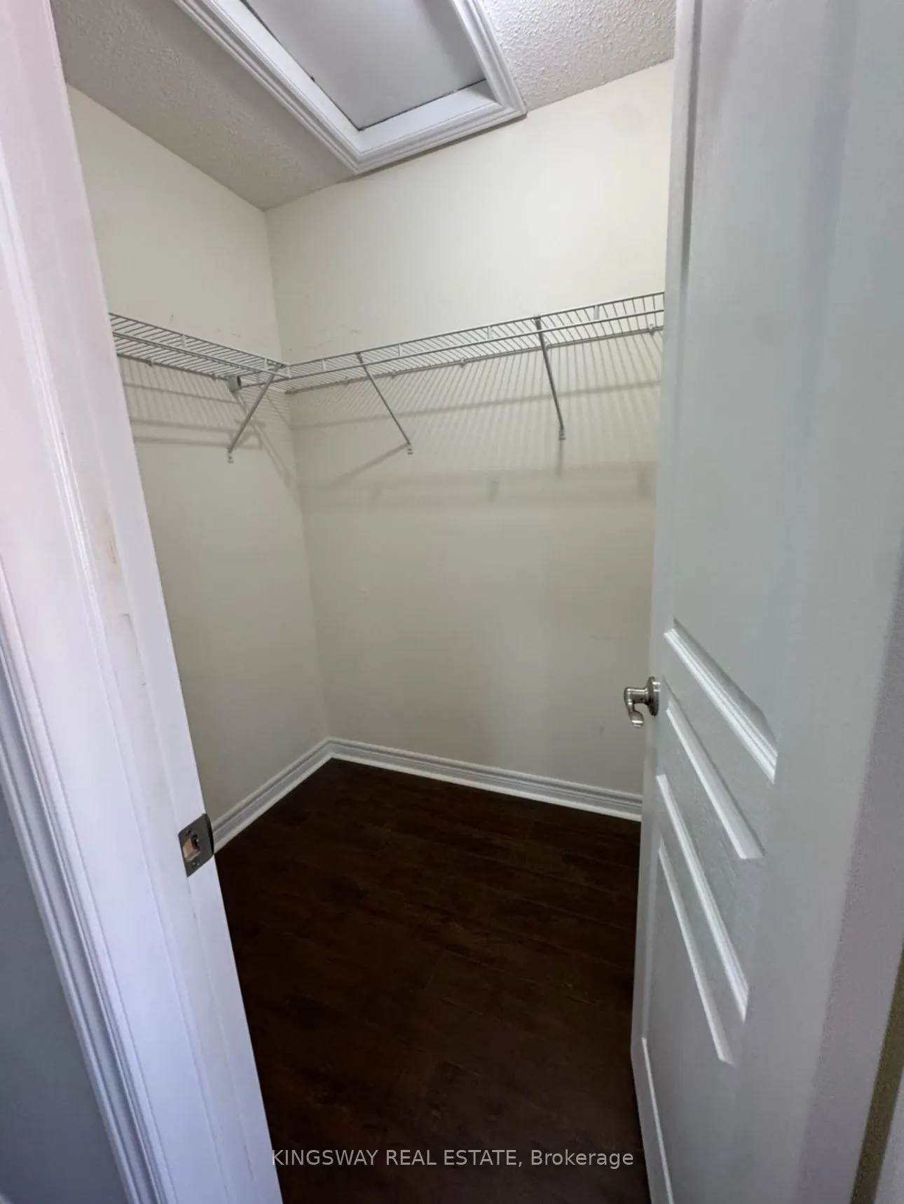 4569 Centretown Way
