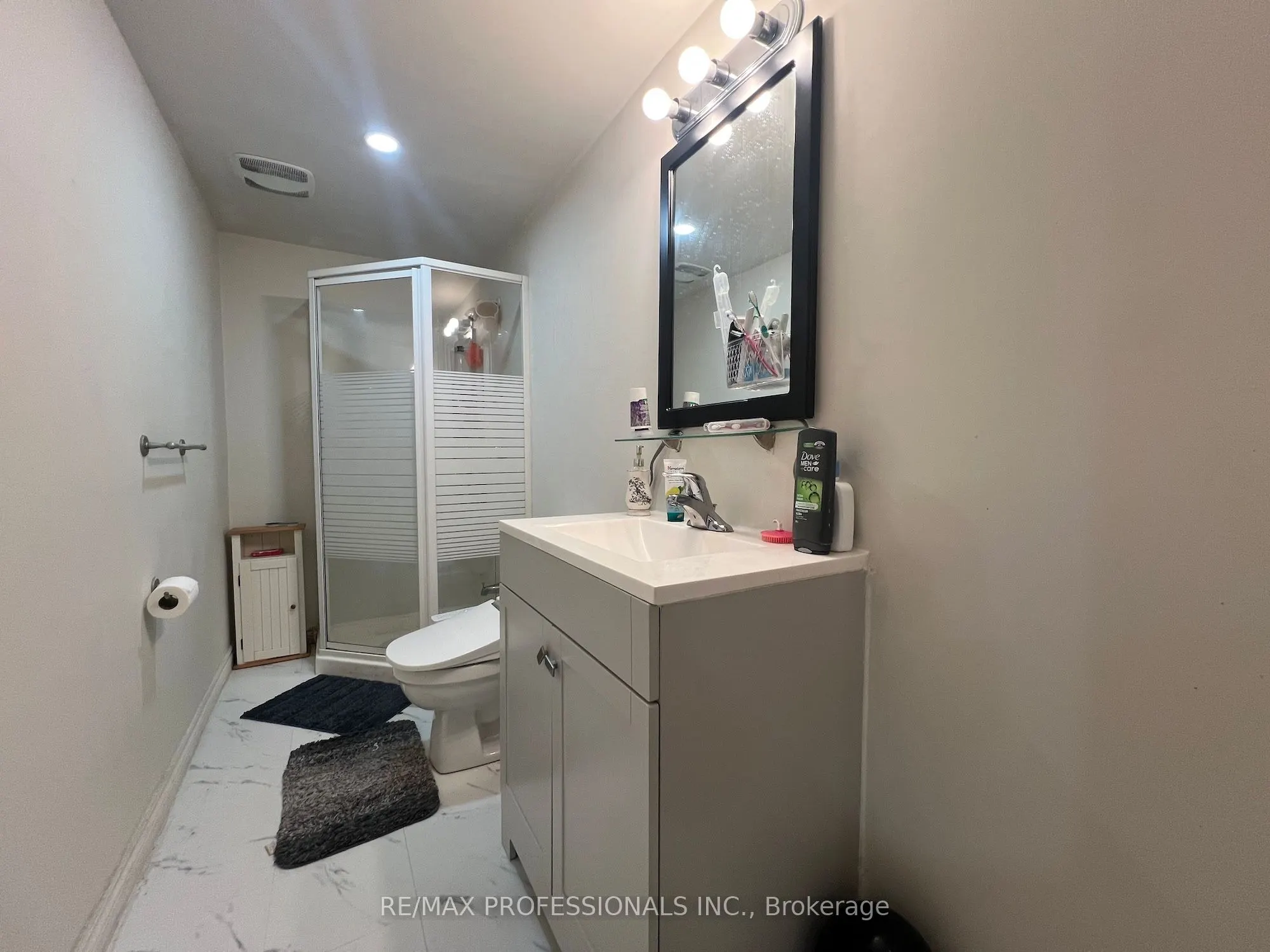 3895 Henrietta Way, #Unit B2