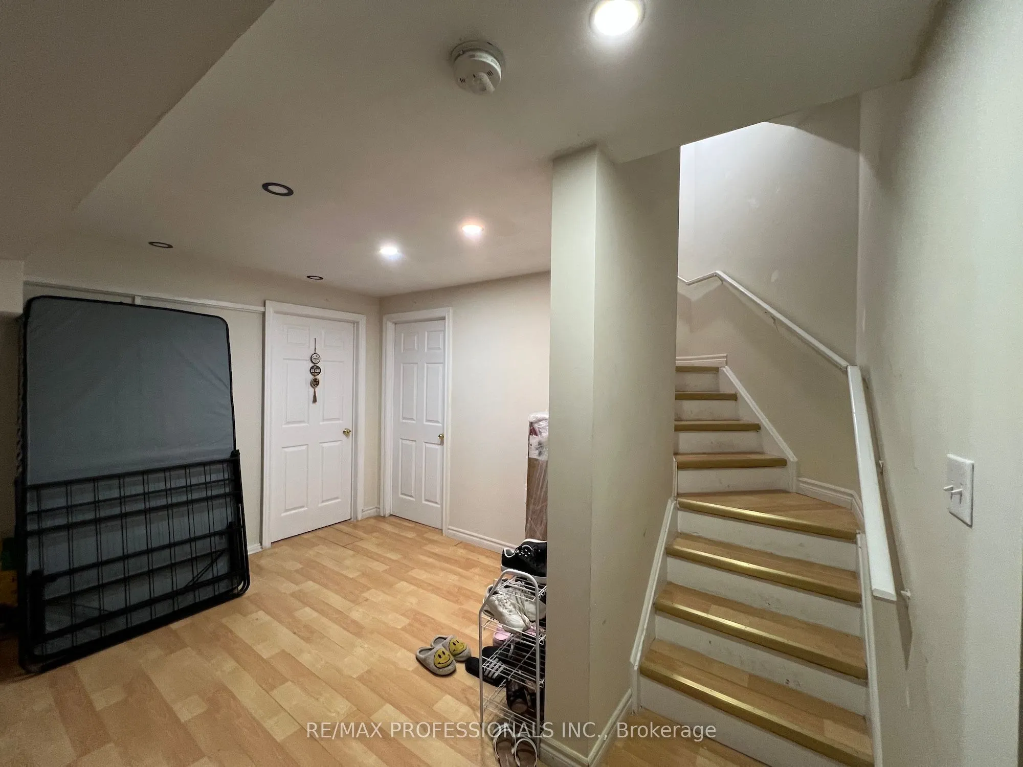 3895 Henrietta Way, #Unit B2