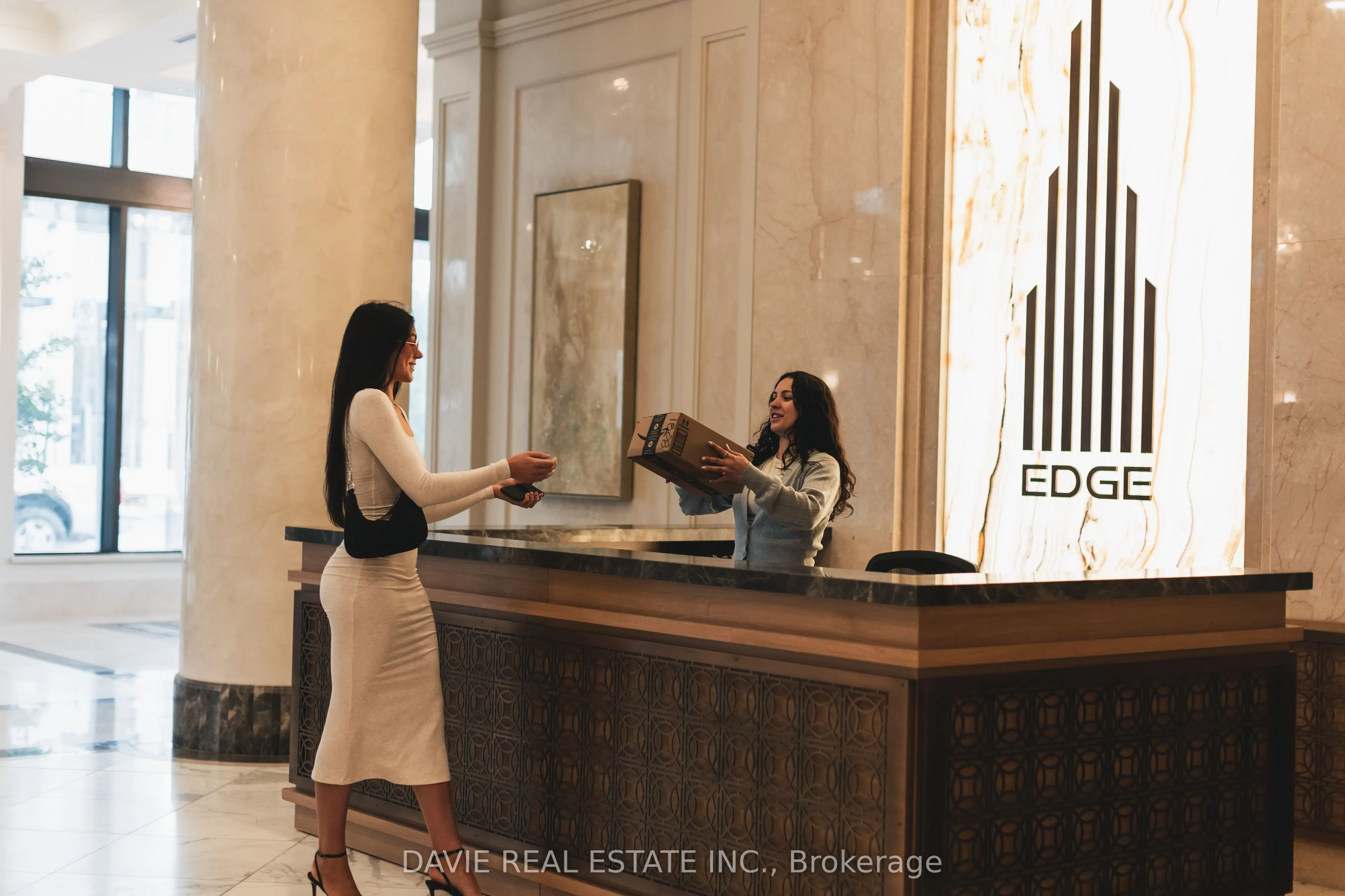36 Elm Drive W, #3507