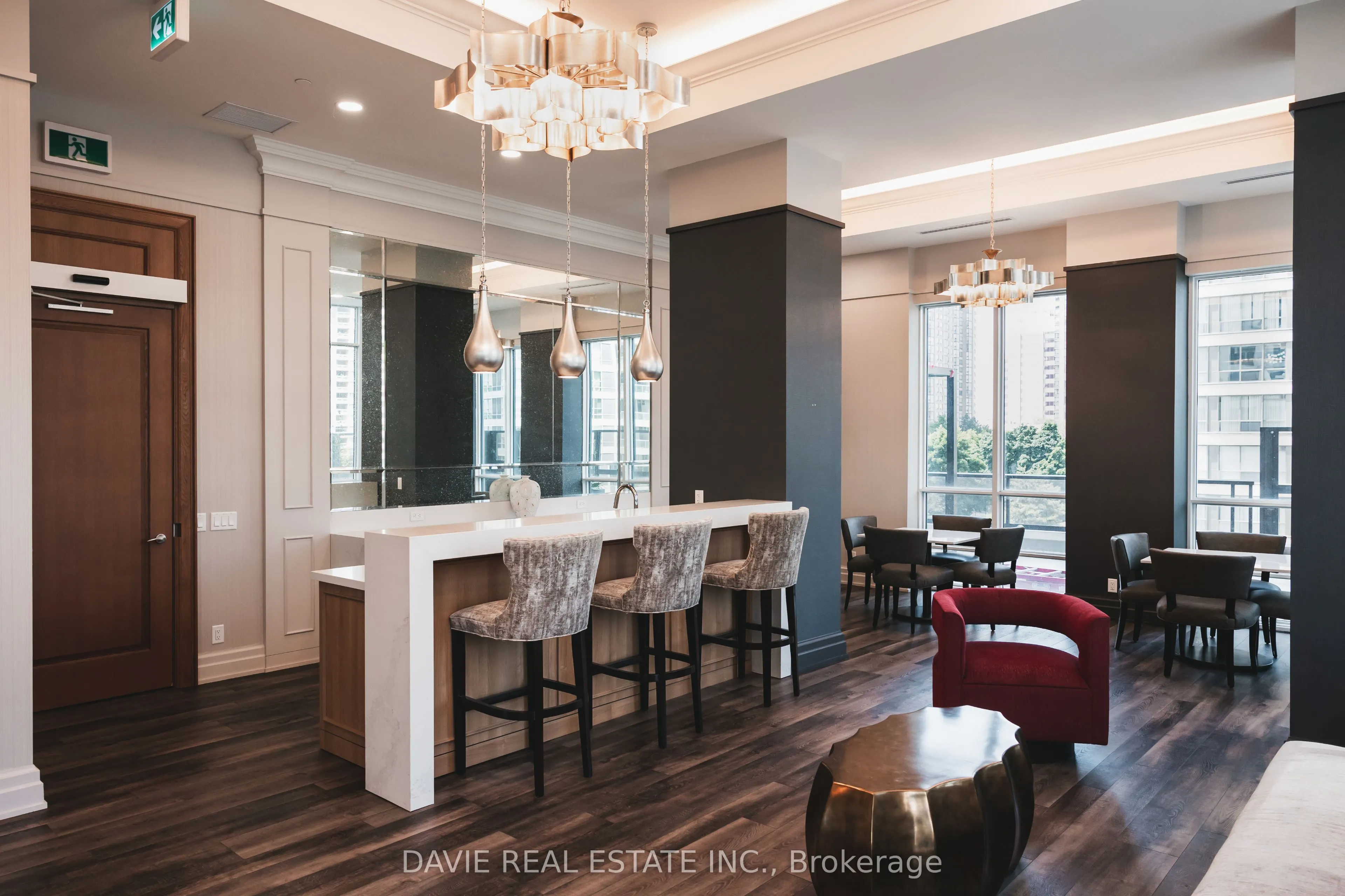 36 Elm Drive W, #3507