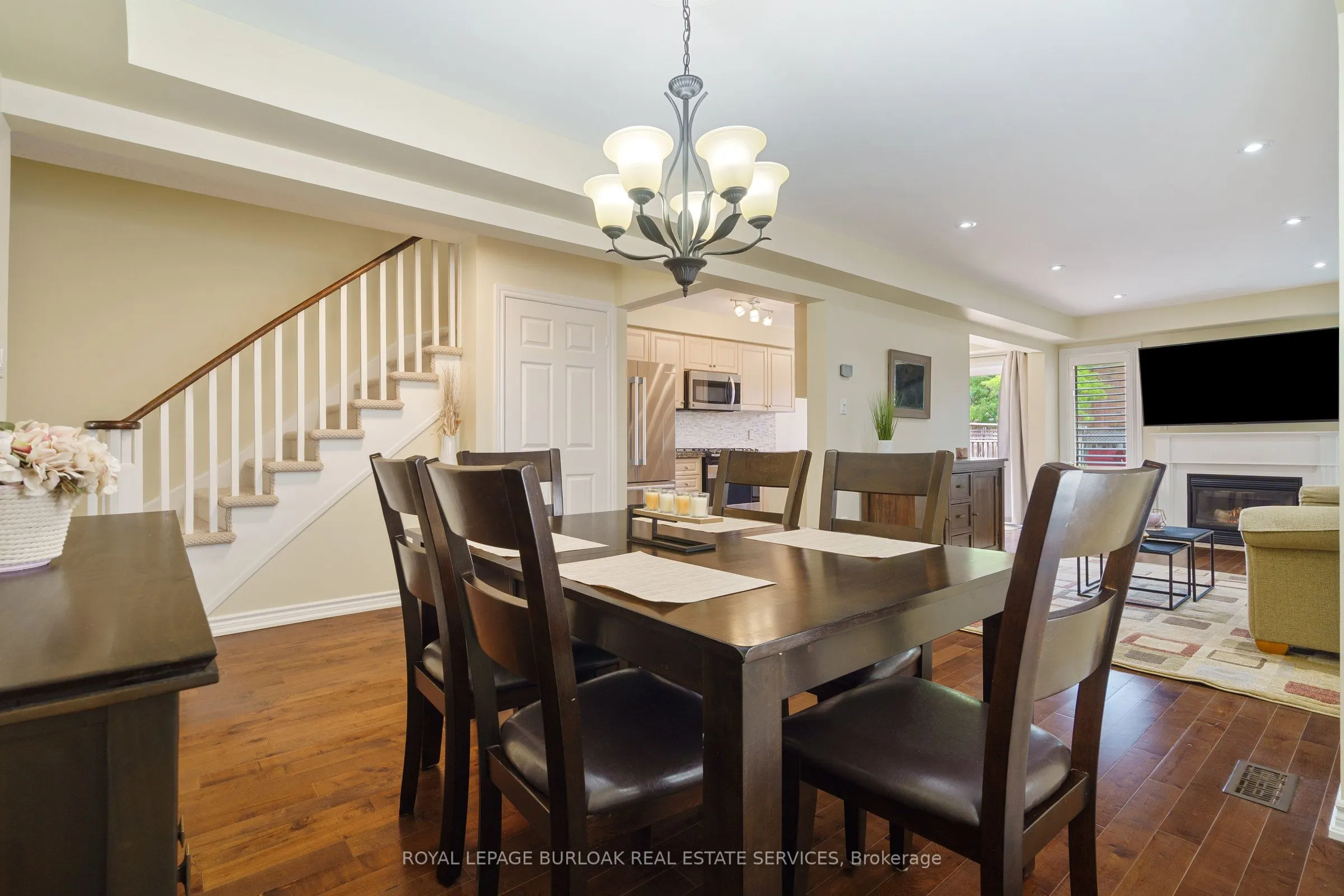 2626 Armour Crescent