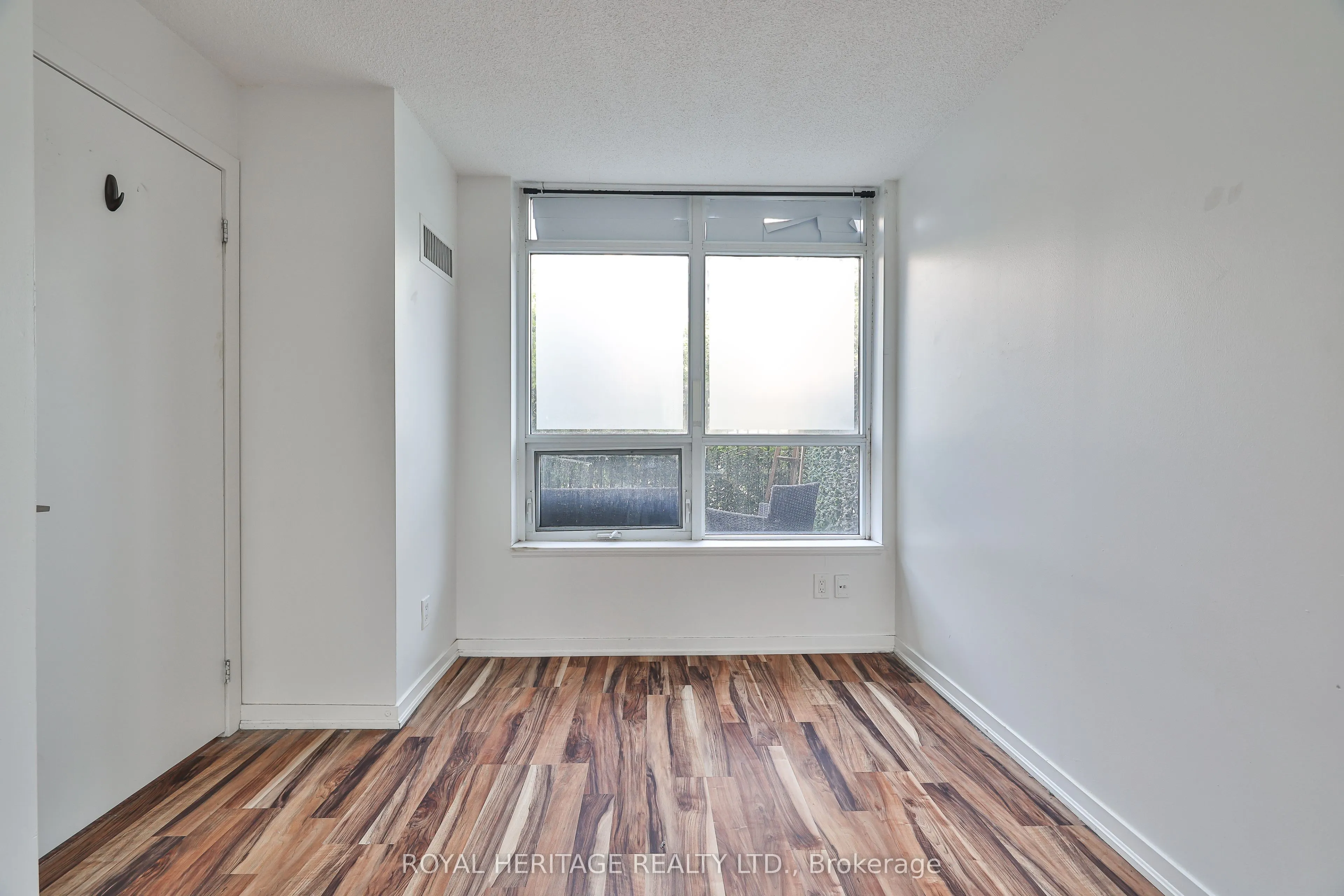 38 Joe Shuster Way, #104