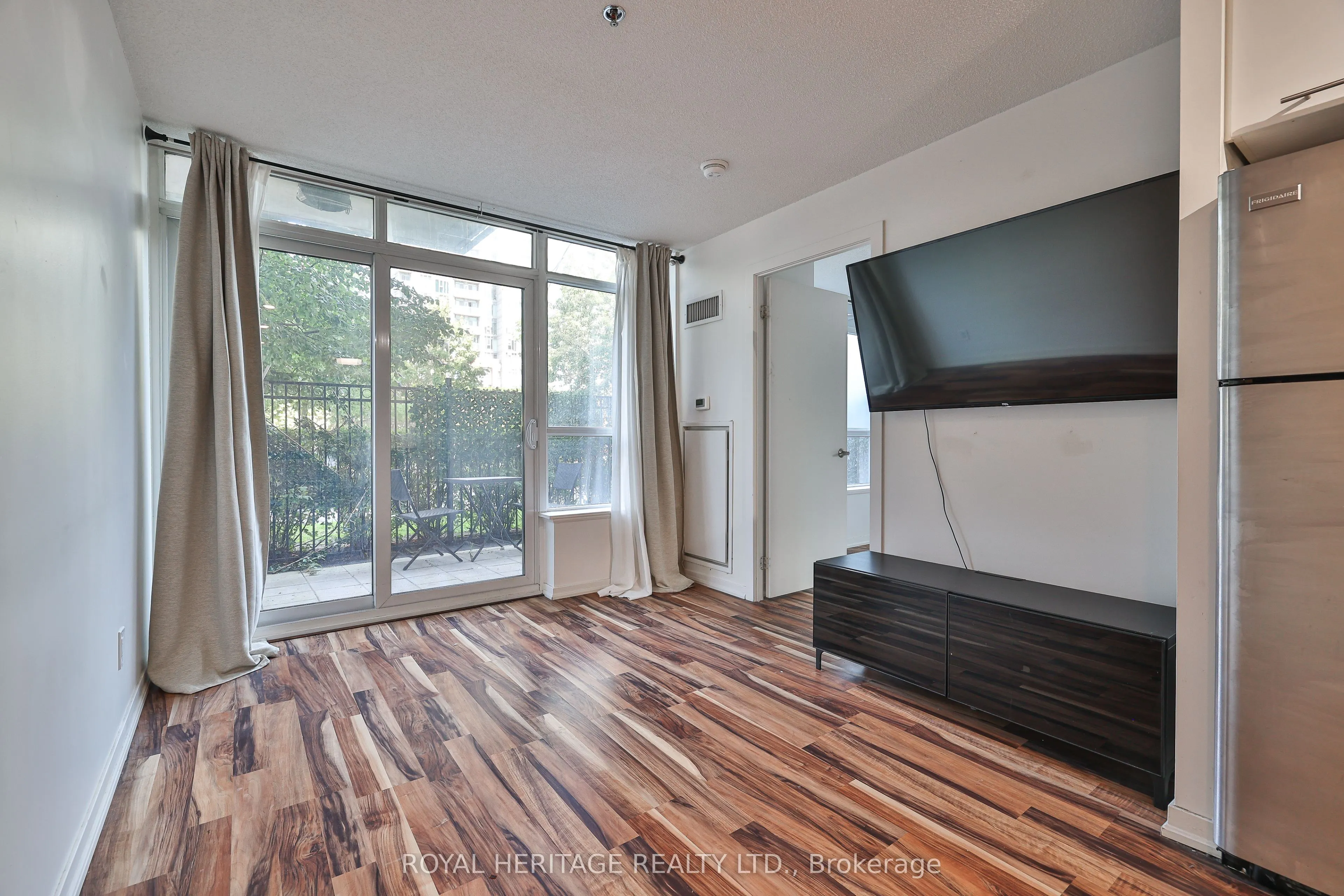 38 Joe Shuster Way, #104