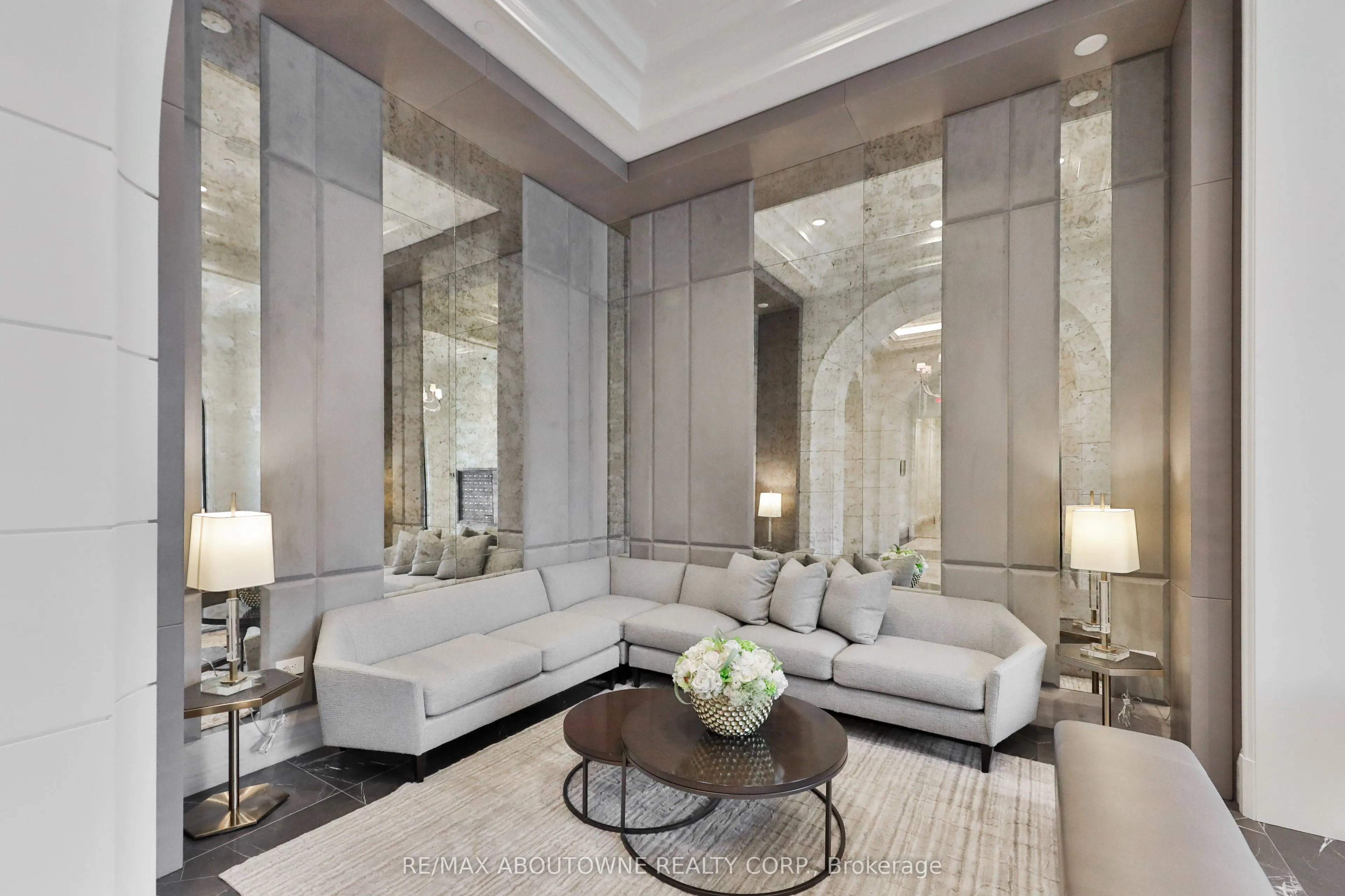 300 Randall Street, #307