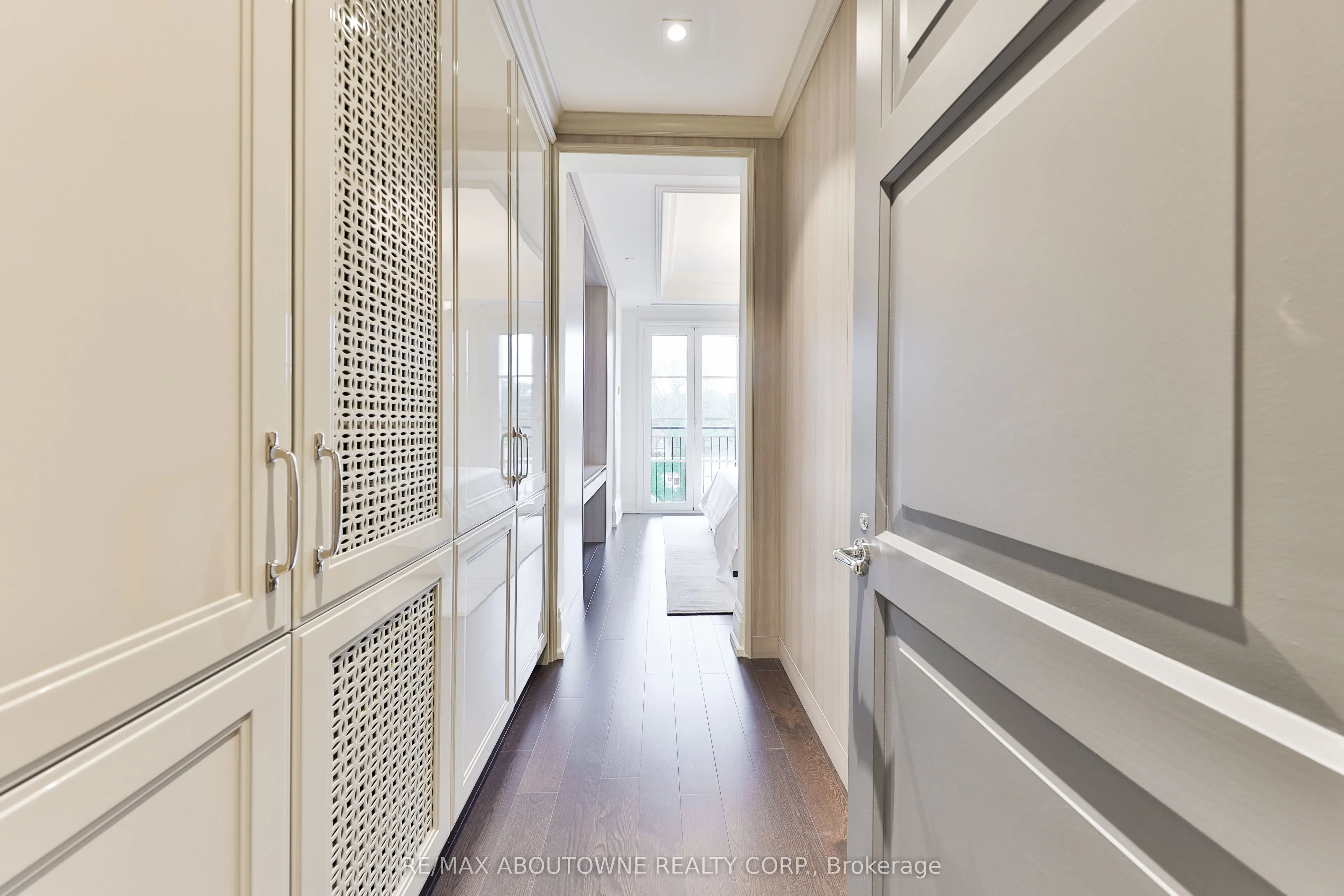 300 Randall Street, #307