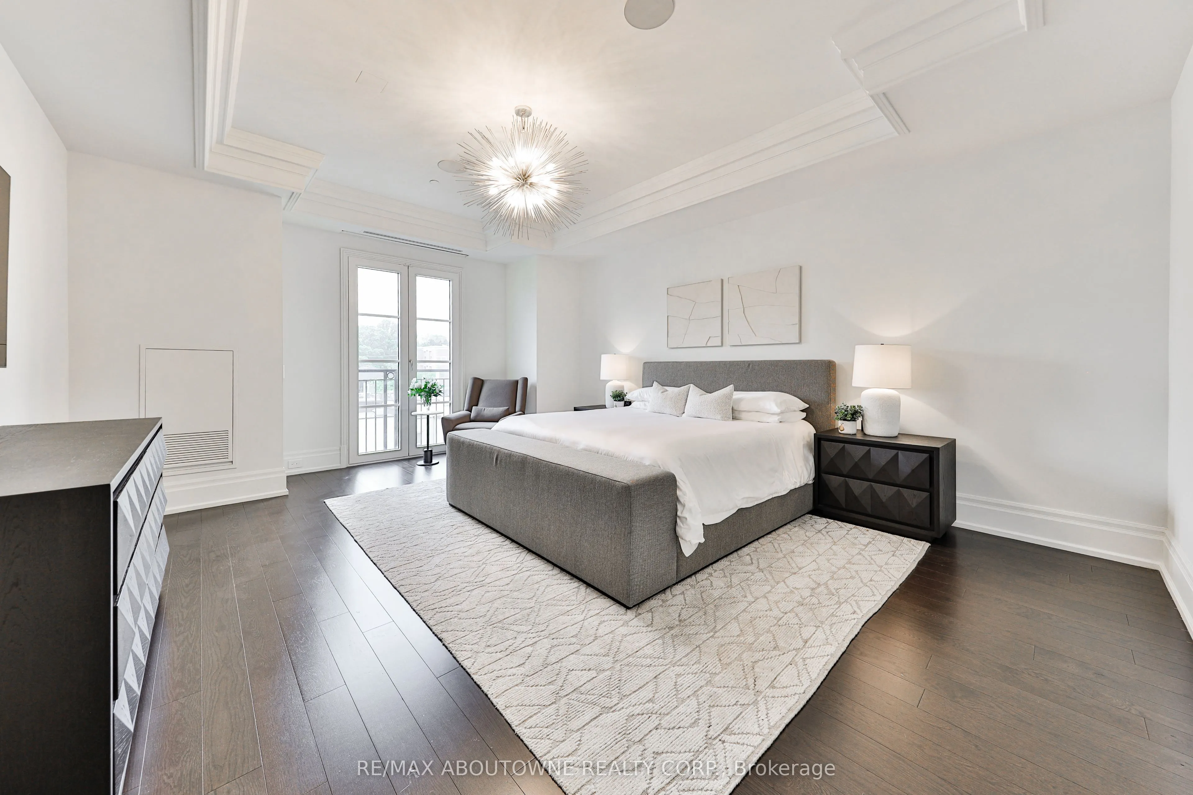 300 Randall Street, #307