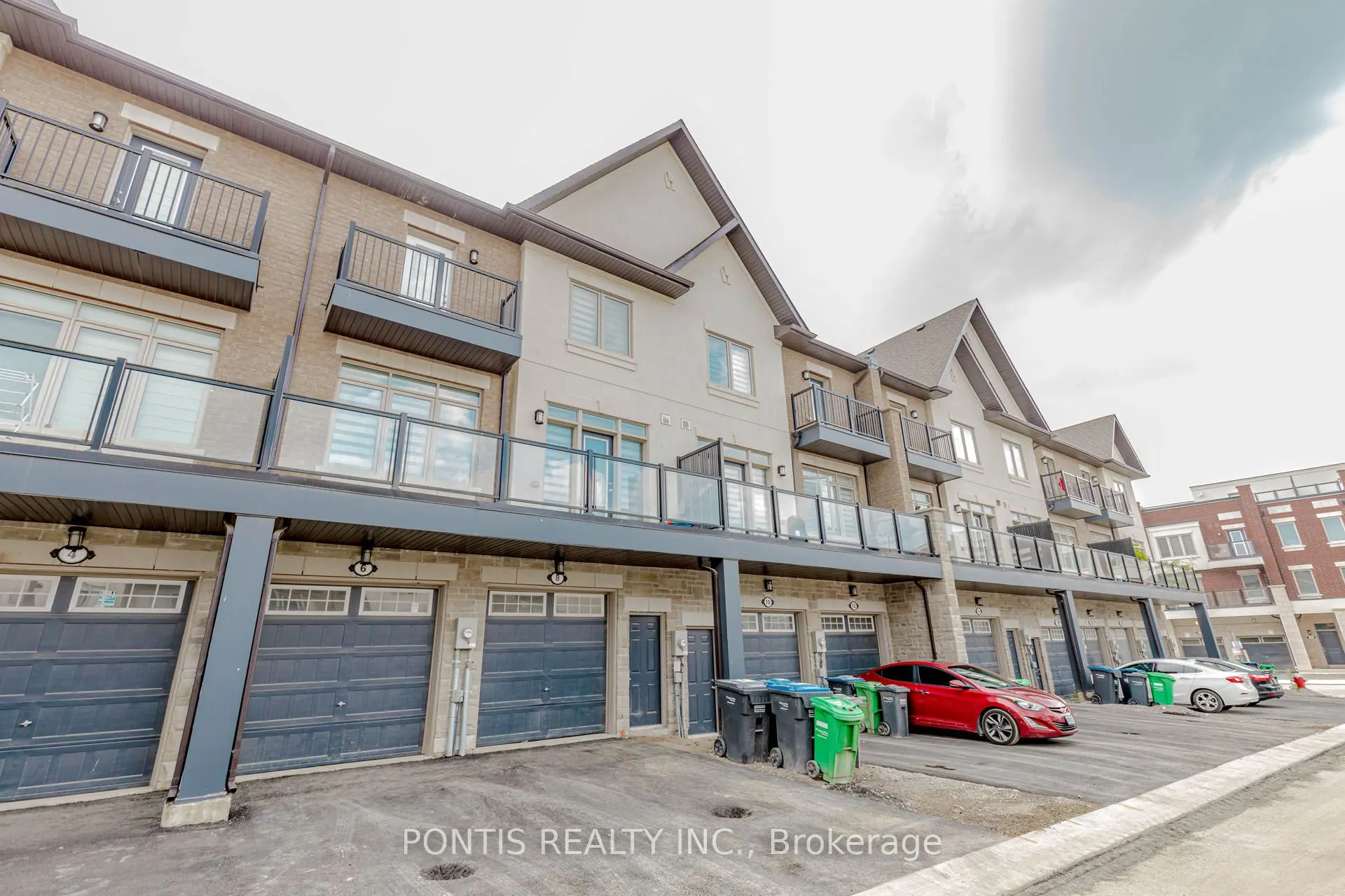 6 JOSEPH HALBERT Place