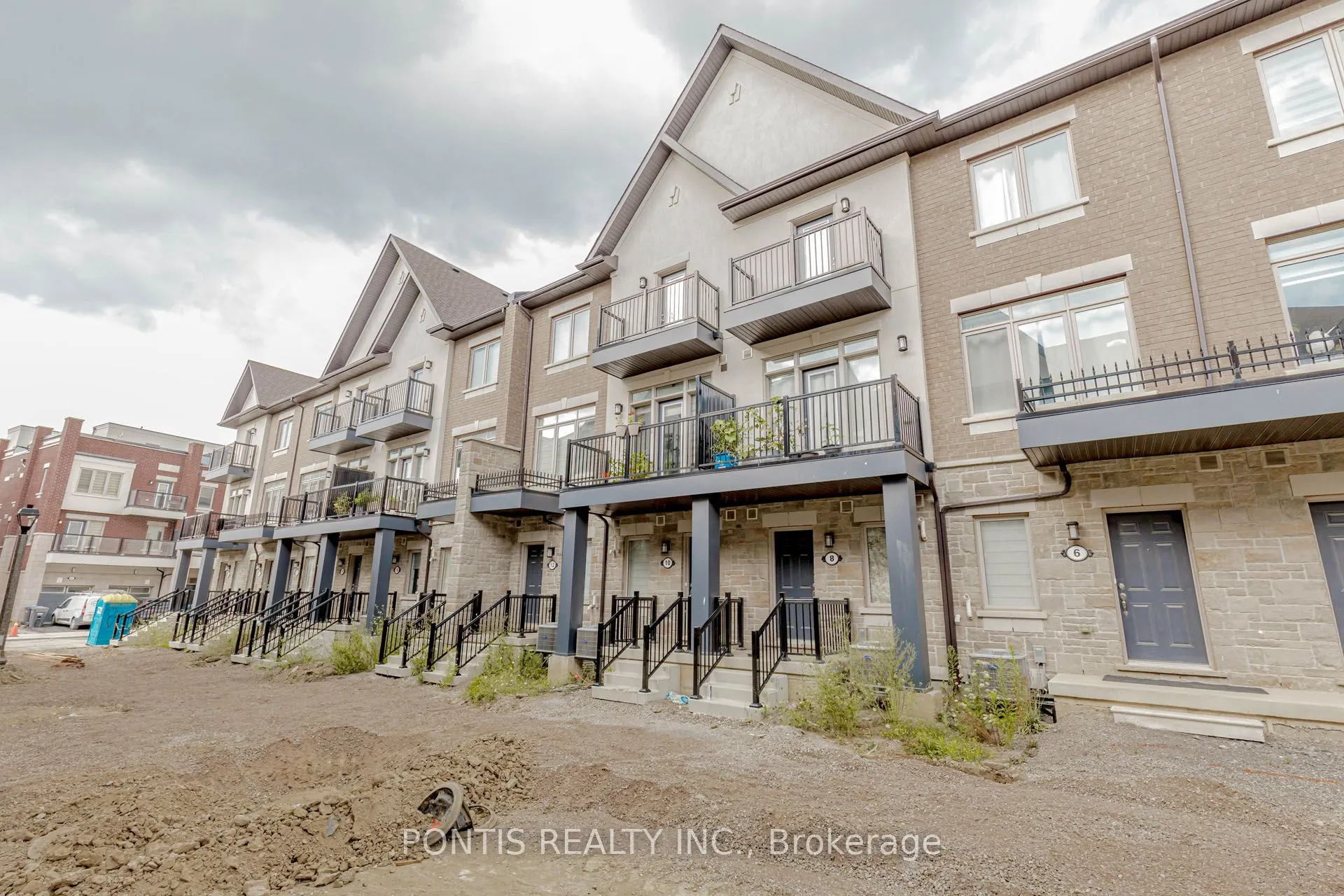 6 JOSEPH HALBERT Place