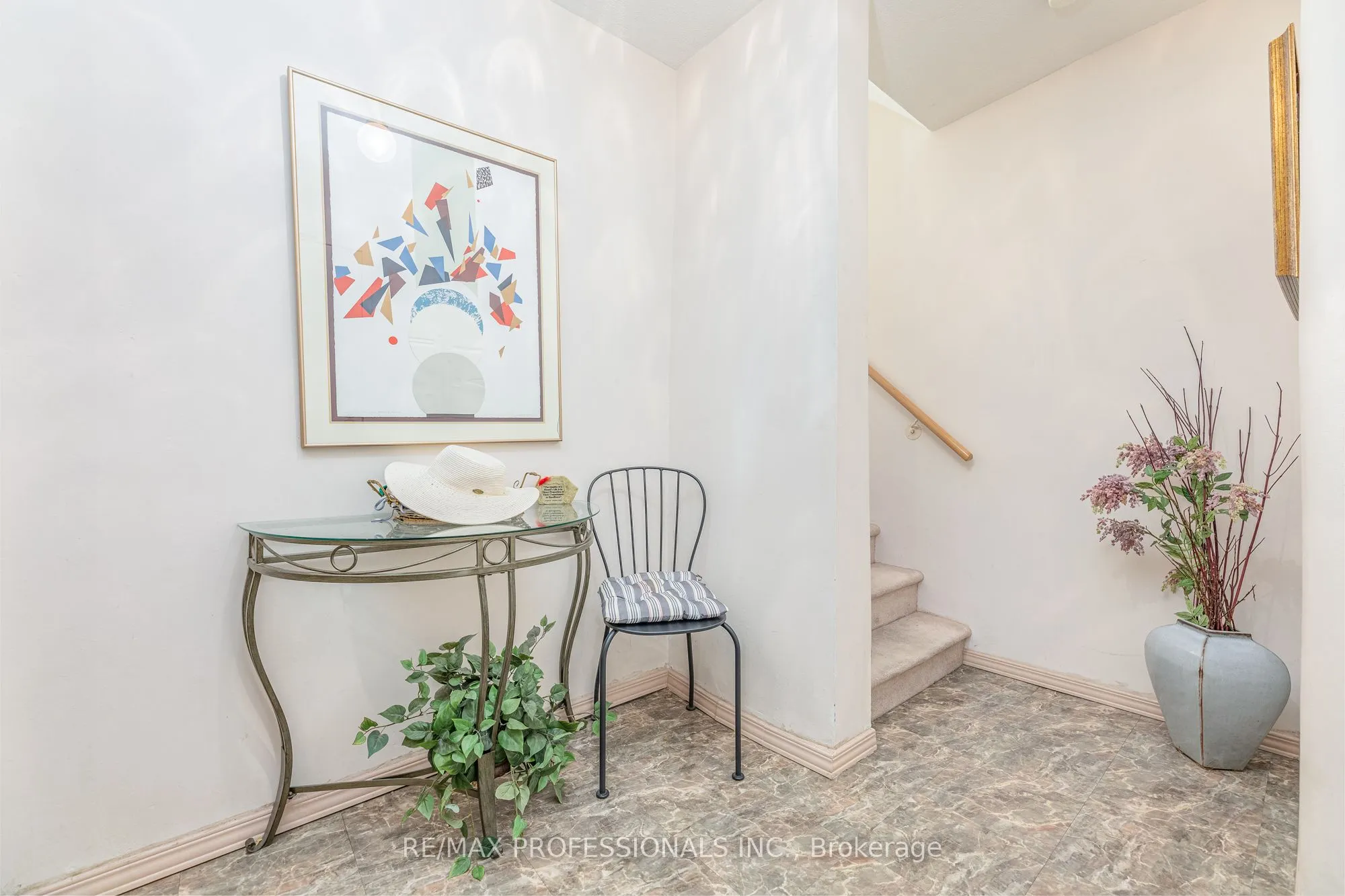 11 Wincott Drive, #907