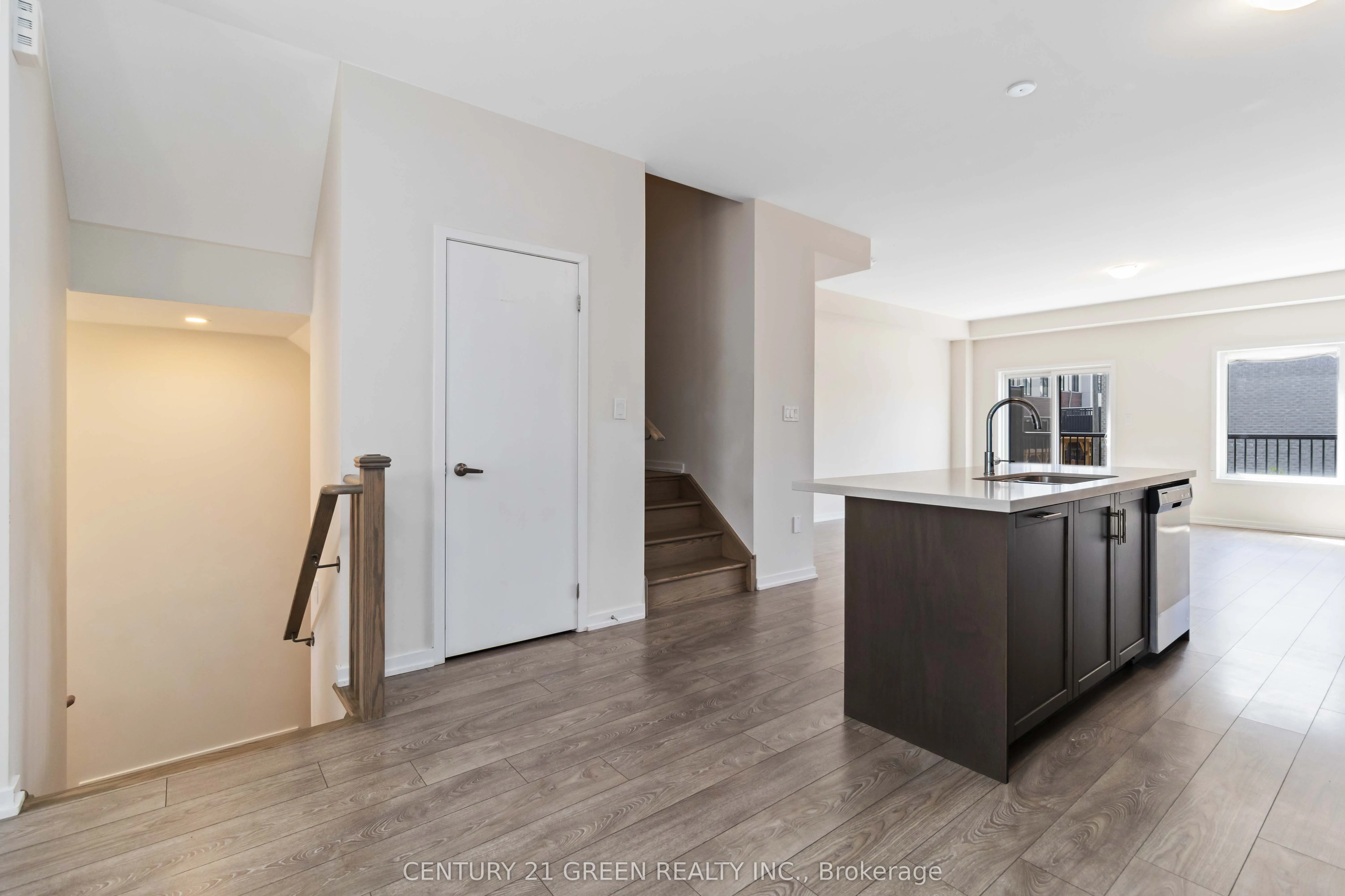 142 Landsbridge Street