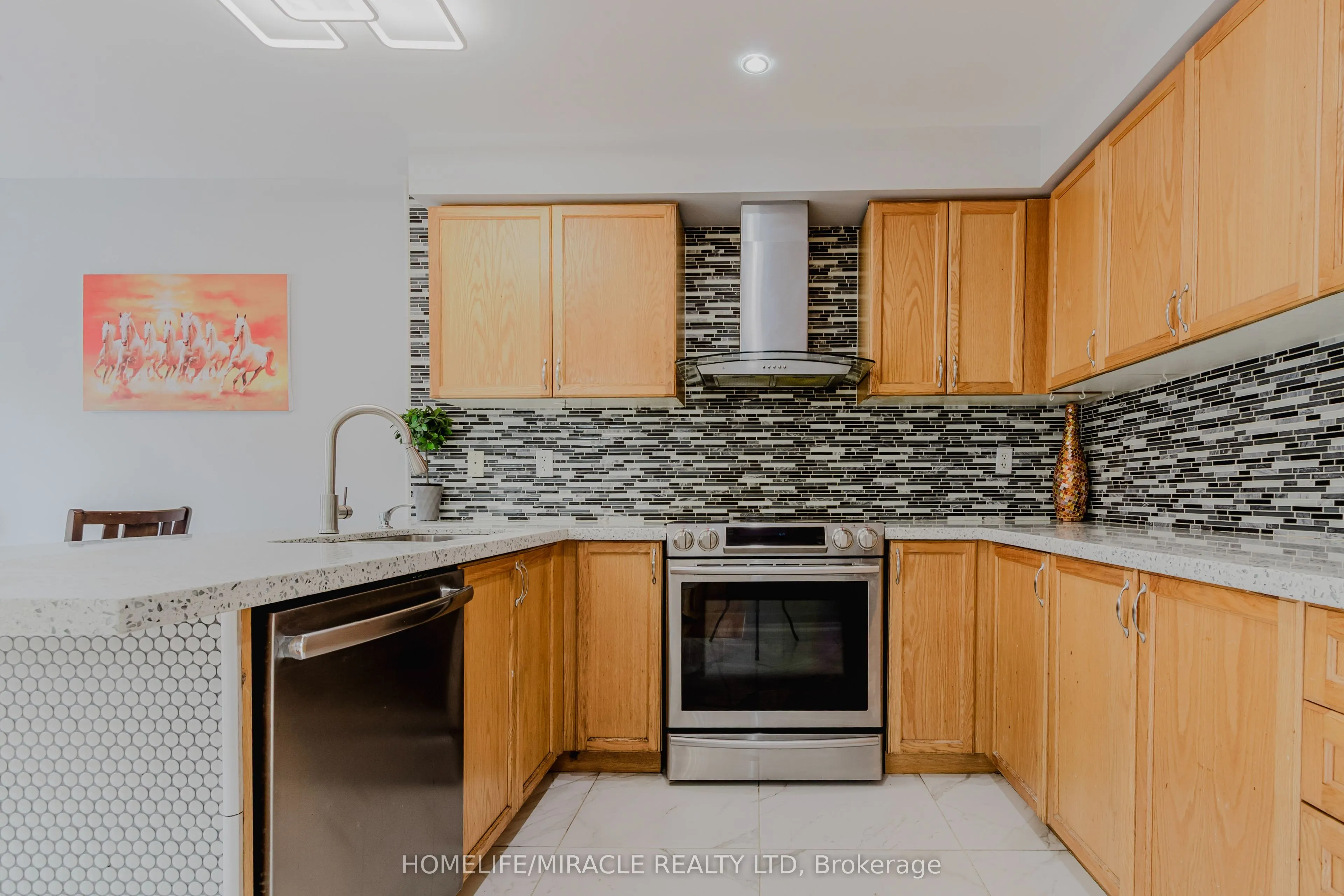 27 Silver Egret Road