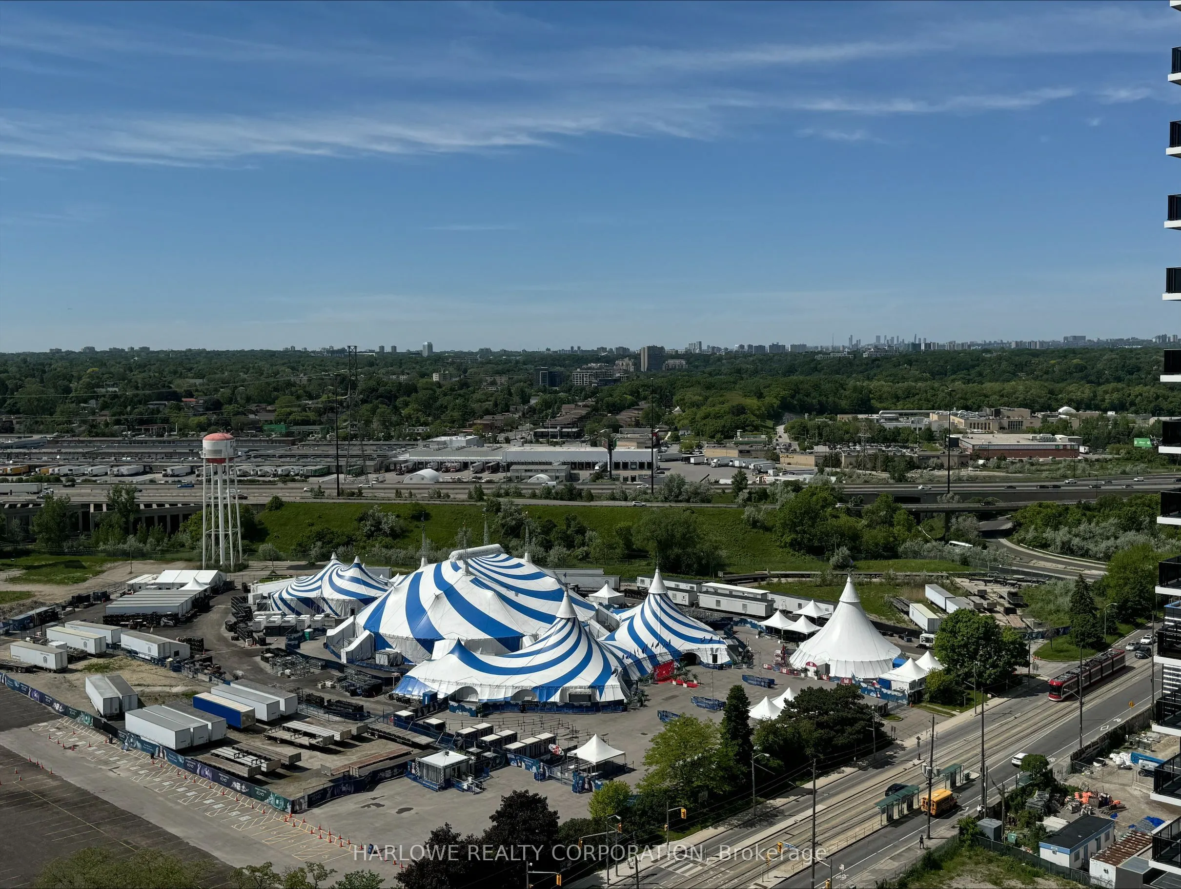 33 Shore Breeze Drive, #2006