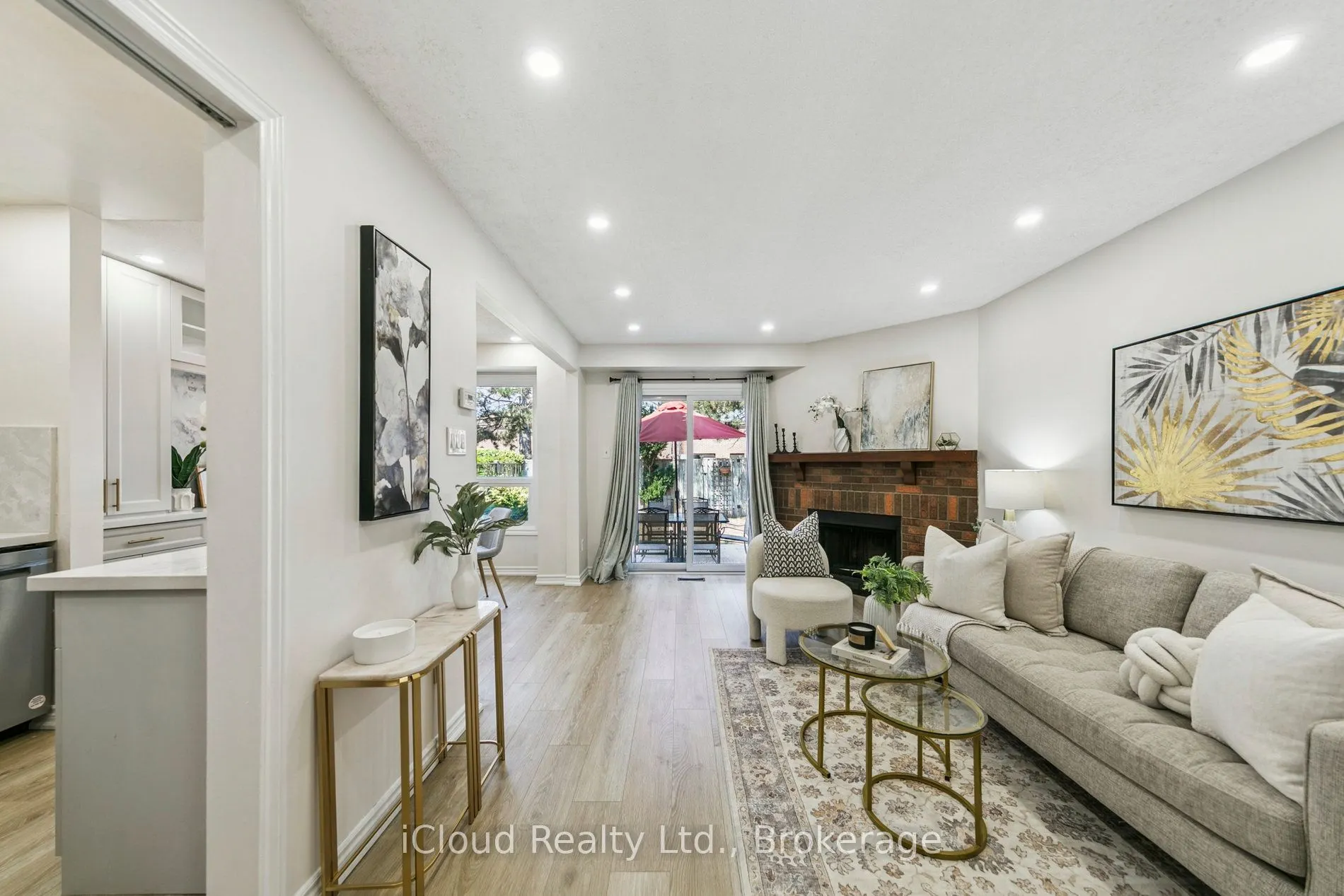 3455 Caplan Crescent, #3
