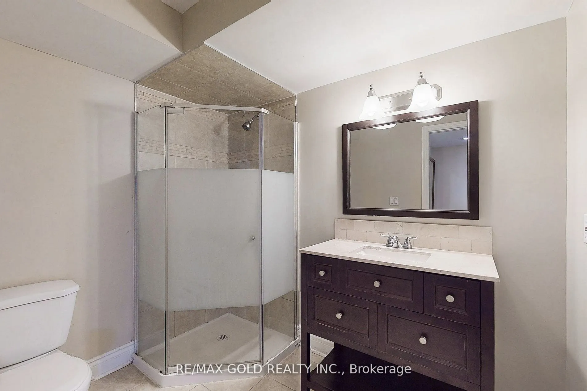 301 Peregrine Way, #(Basement)