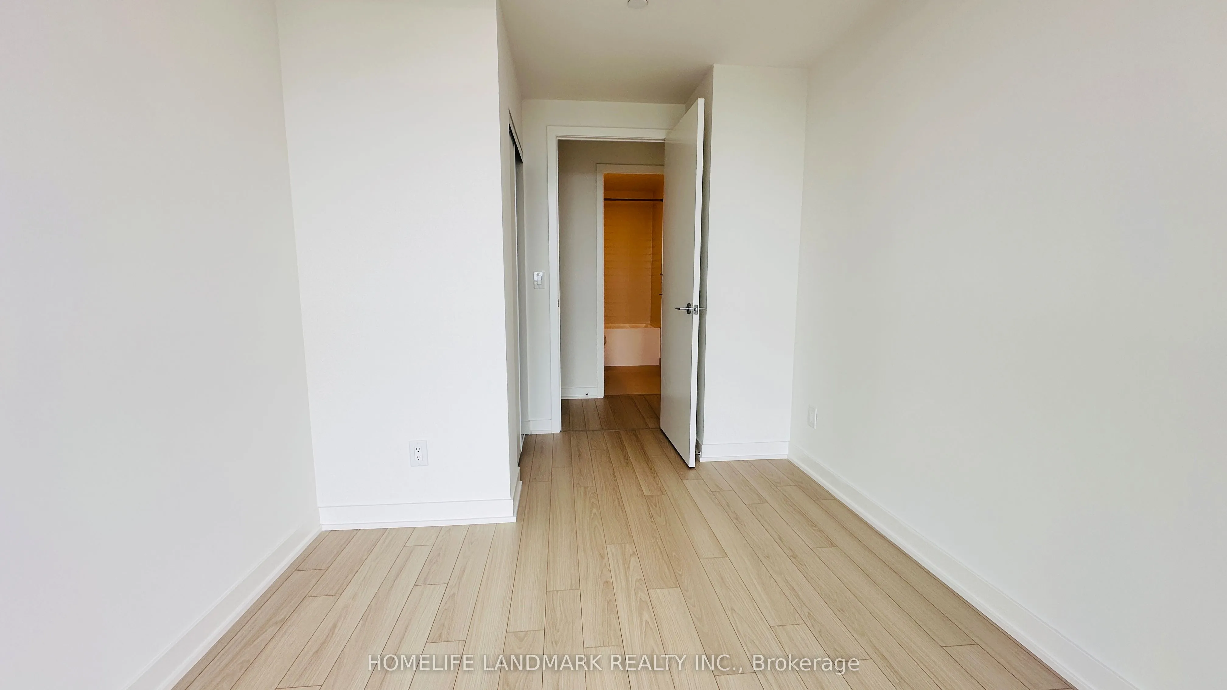 3079 Trafalgar Road, #509