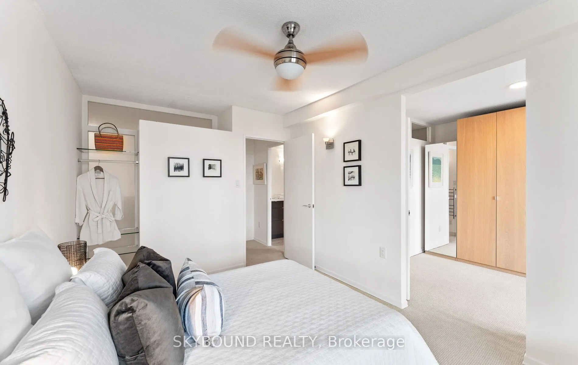 60 Southport Street, #414