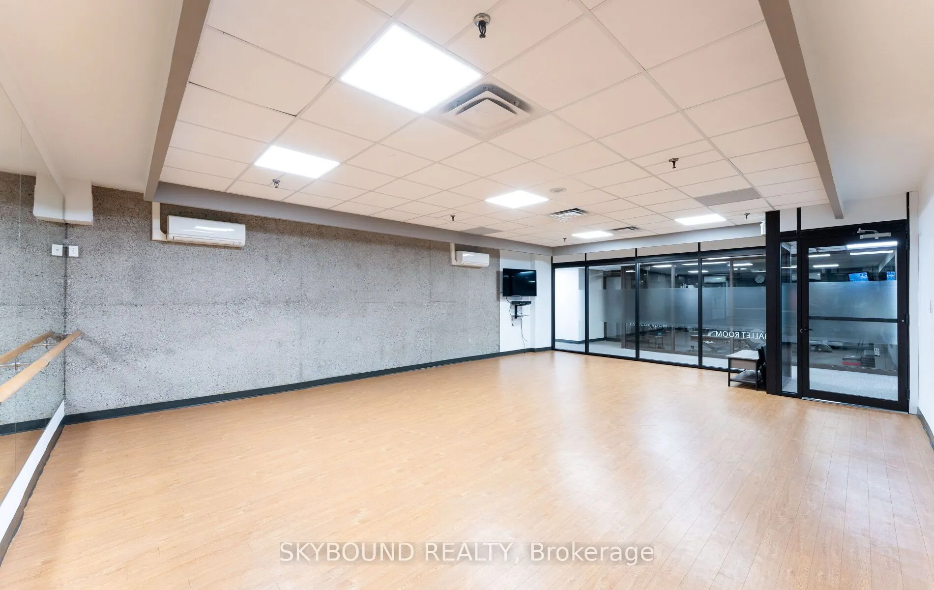 60 Southport Street, #414