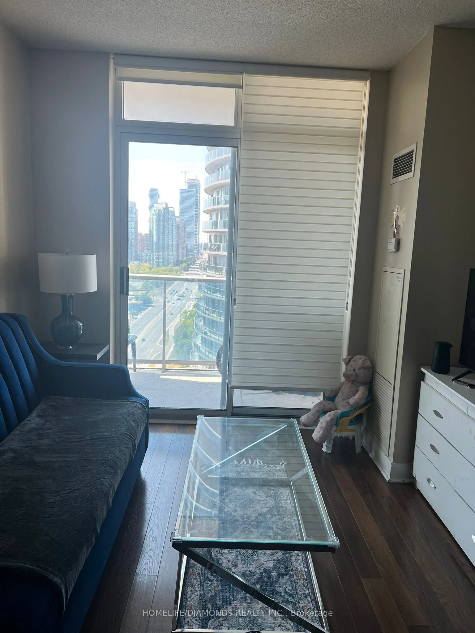 70 ABSOLUTE Avenue, #2208