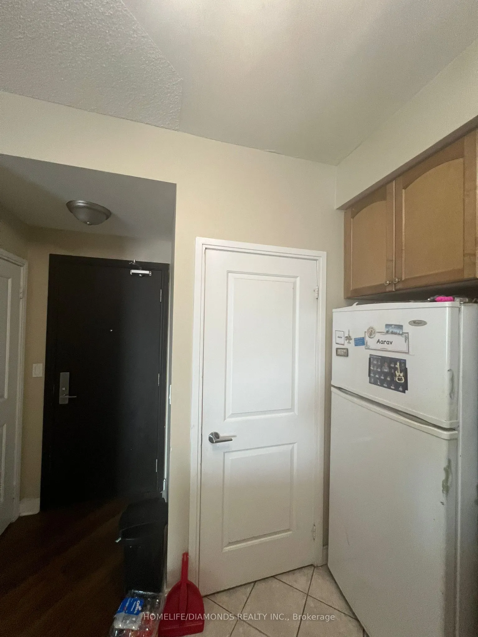 70 ABSOLUTE Avenue, #2208