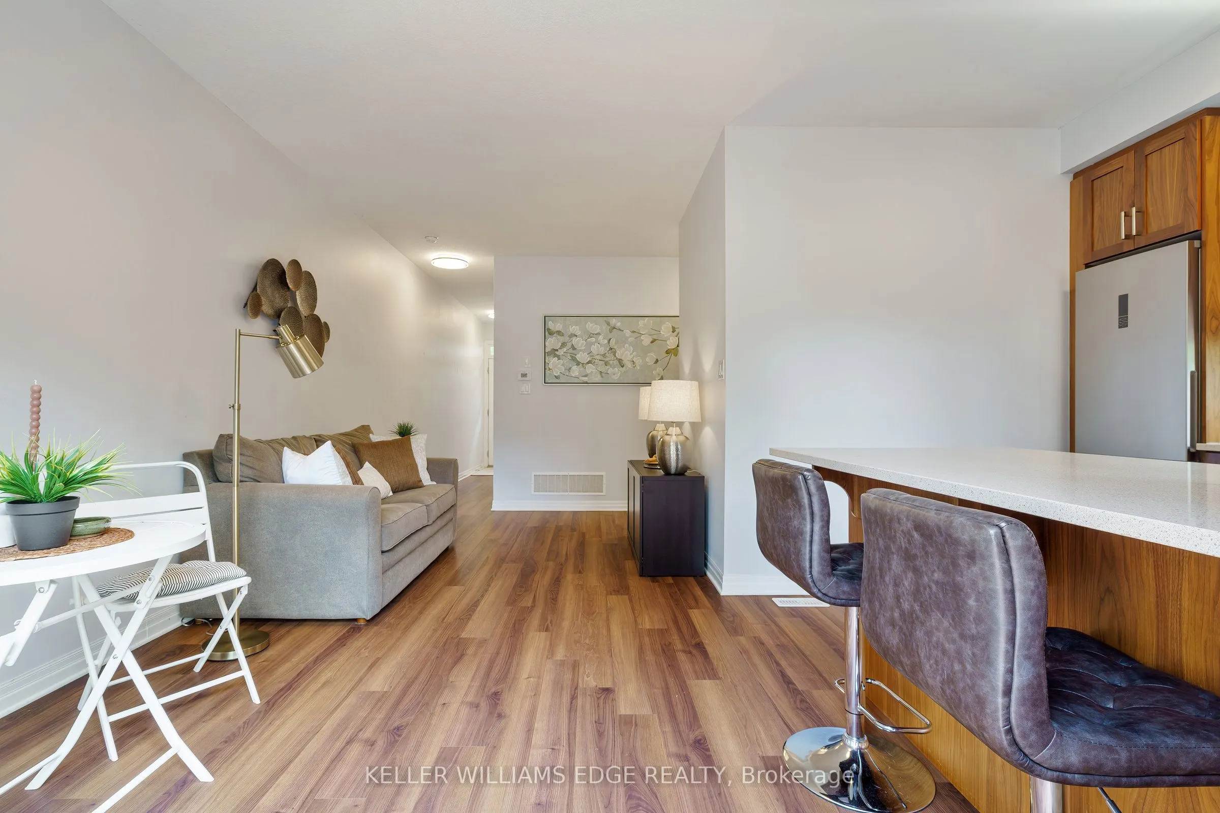 70 Plains Road W, #29