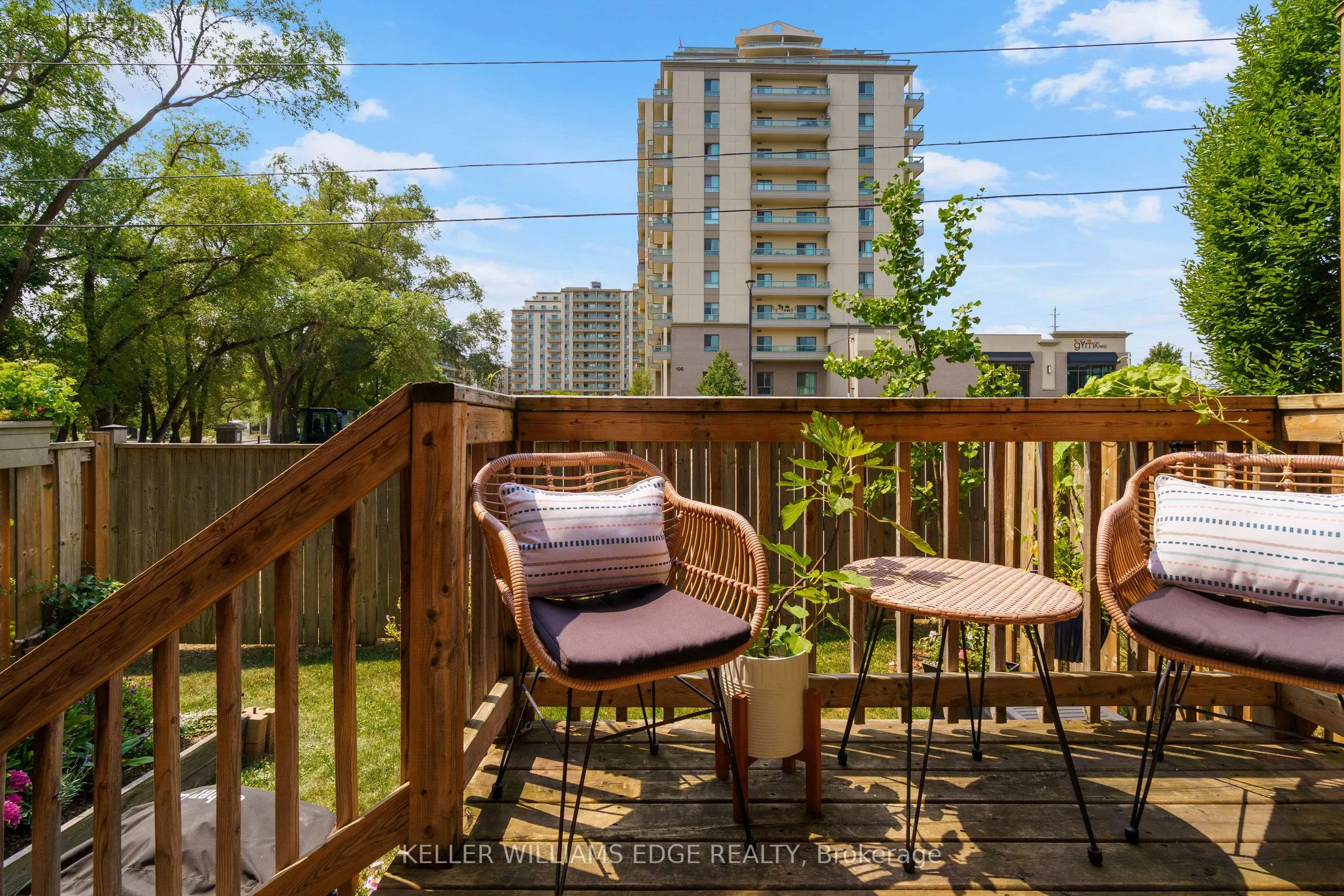 70 Plains Road W, #29