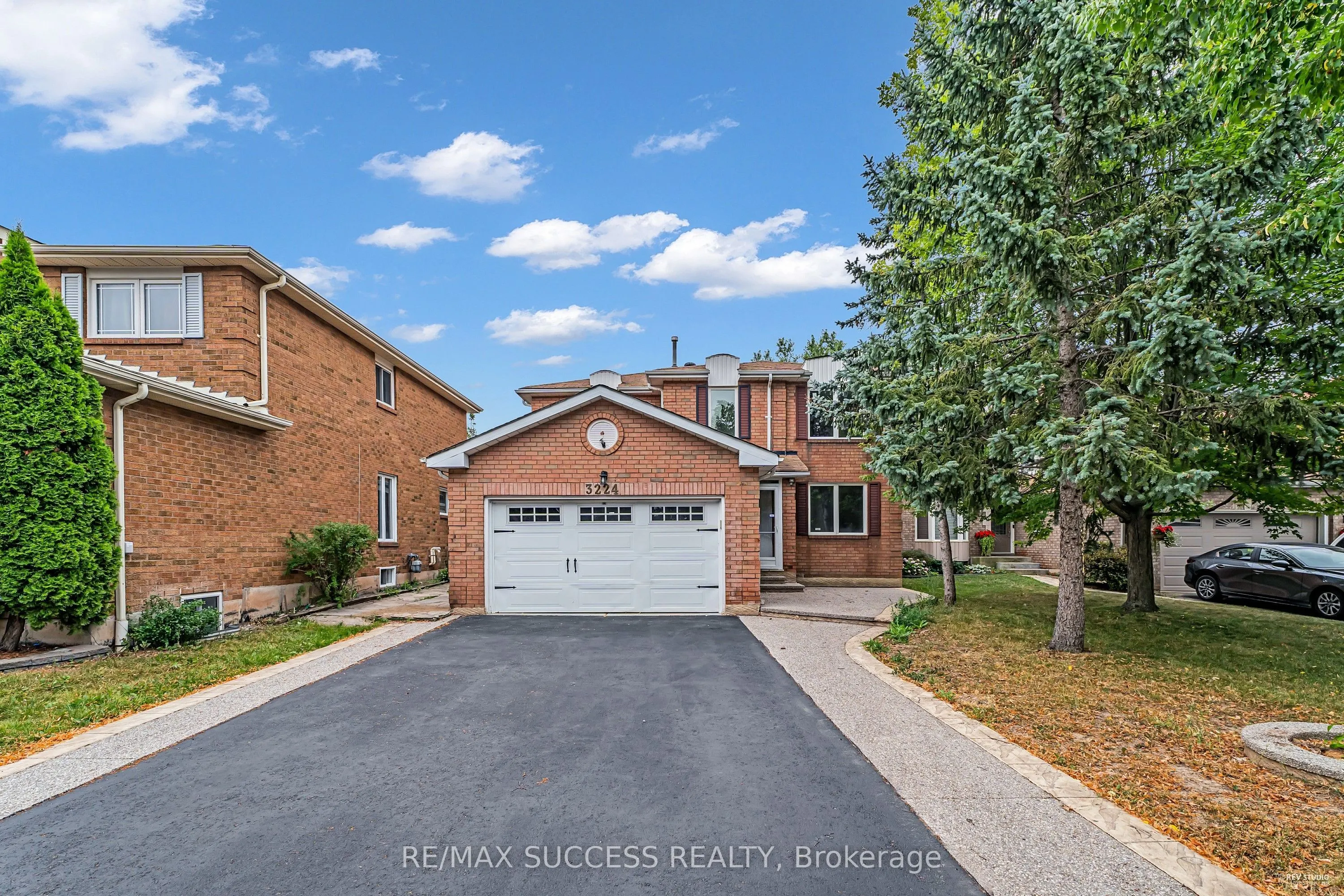 3224 Turnstone Crescent