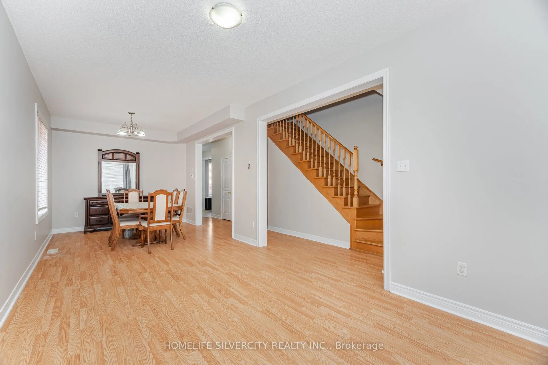 105 Aylesbury Drive