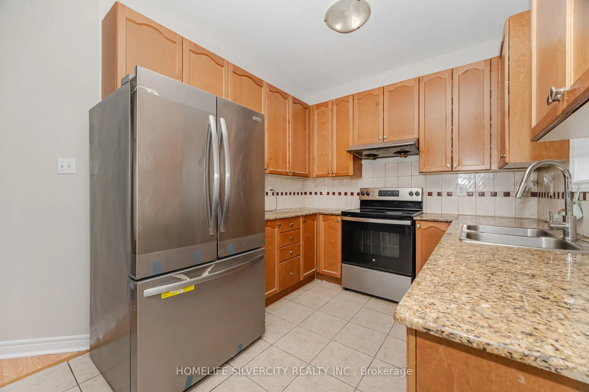 105 Aylesbury Drive