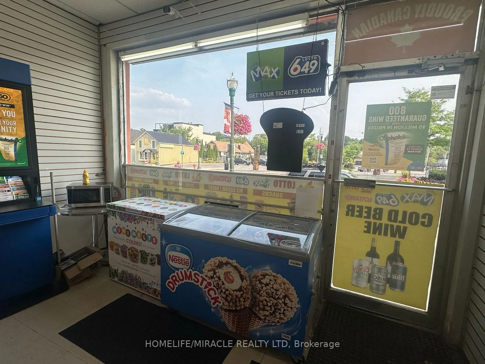 85 Broadway Avenue, #1
