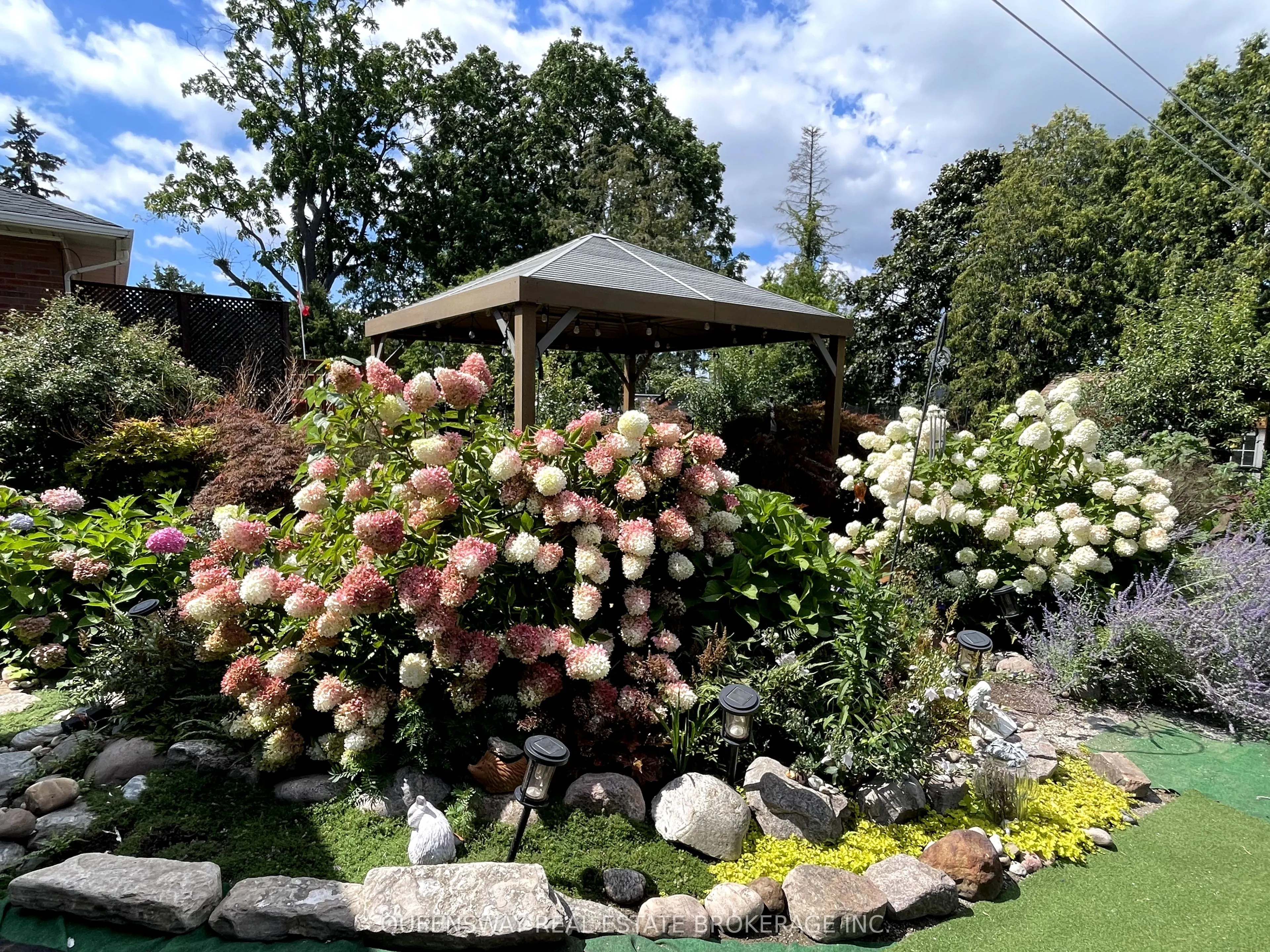 14 Oakfield Drive