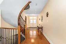 36 Valleyridge Crescent