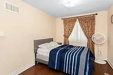 36 Valleyridge Crescent