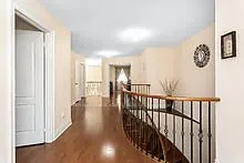 36 Valleyridge Crescent