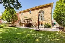 36 Valleyridge Crescent