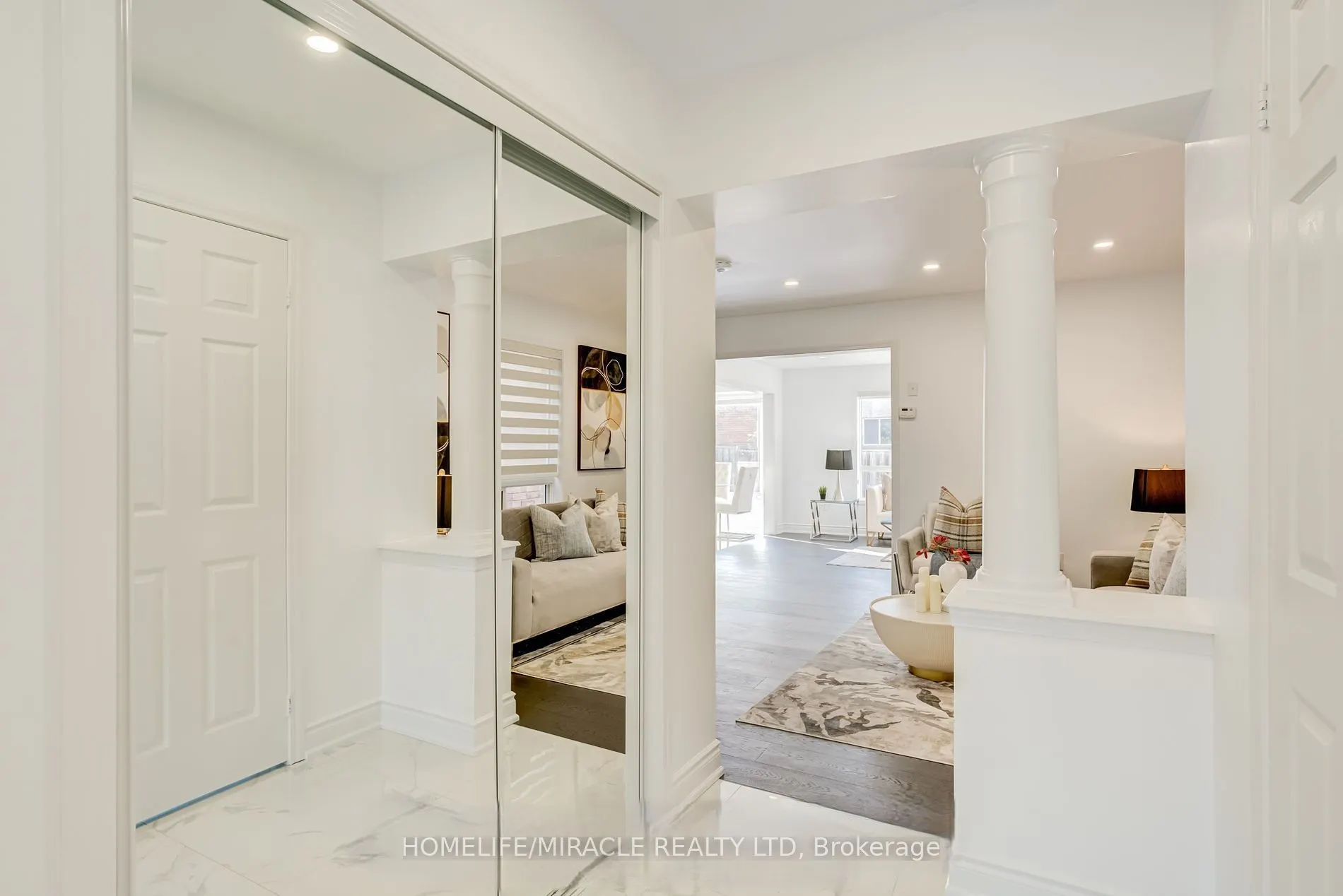 190 Fandango Drive, #Upper