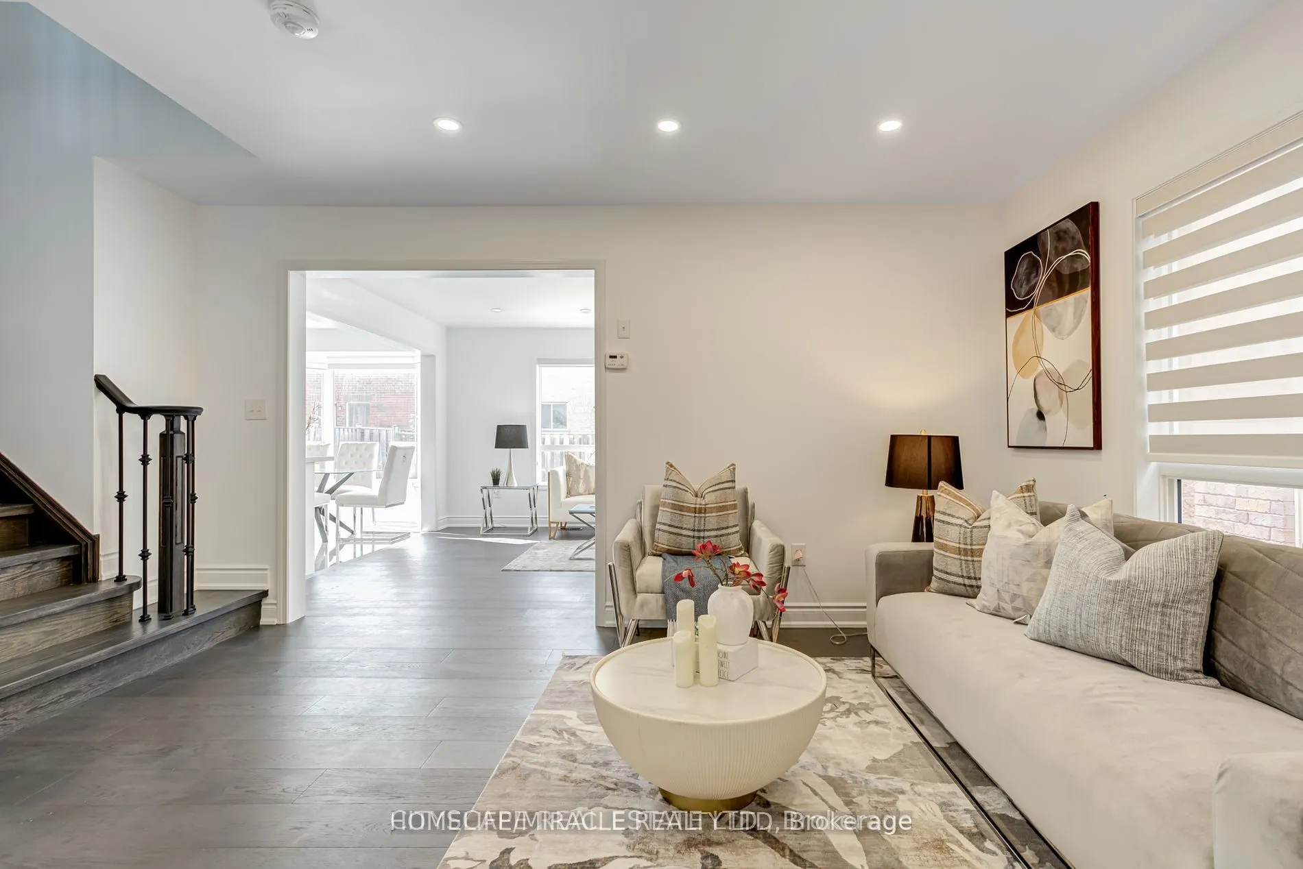 190 Fandango Drive, #Upper