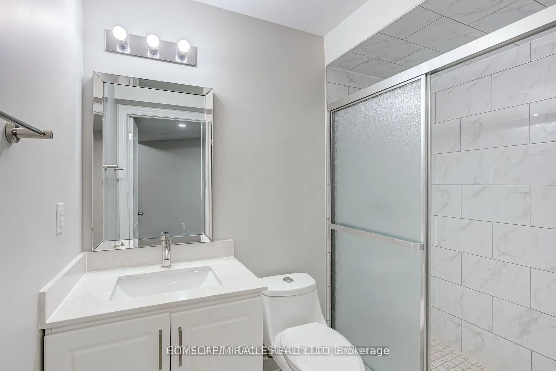 190 Fandango Drive, #Legal Bsmt
