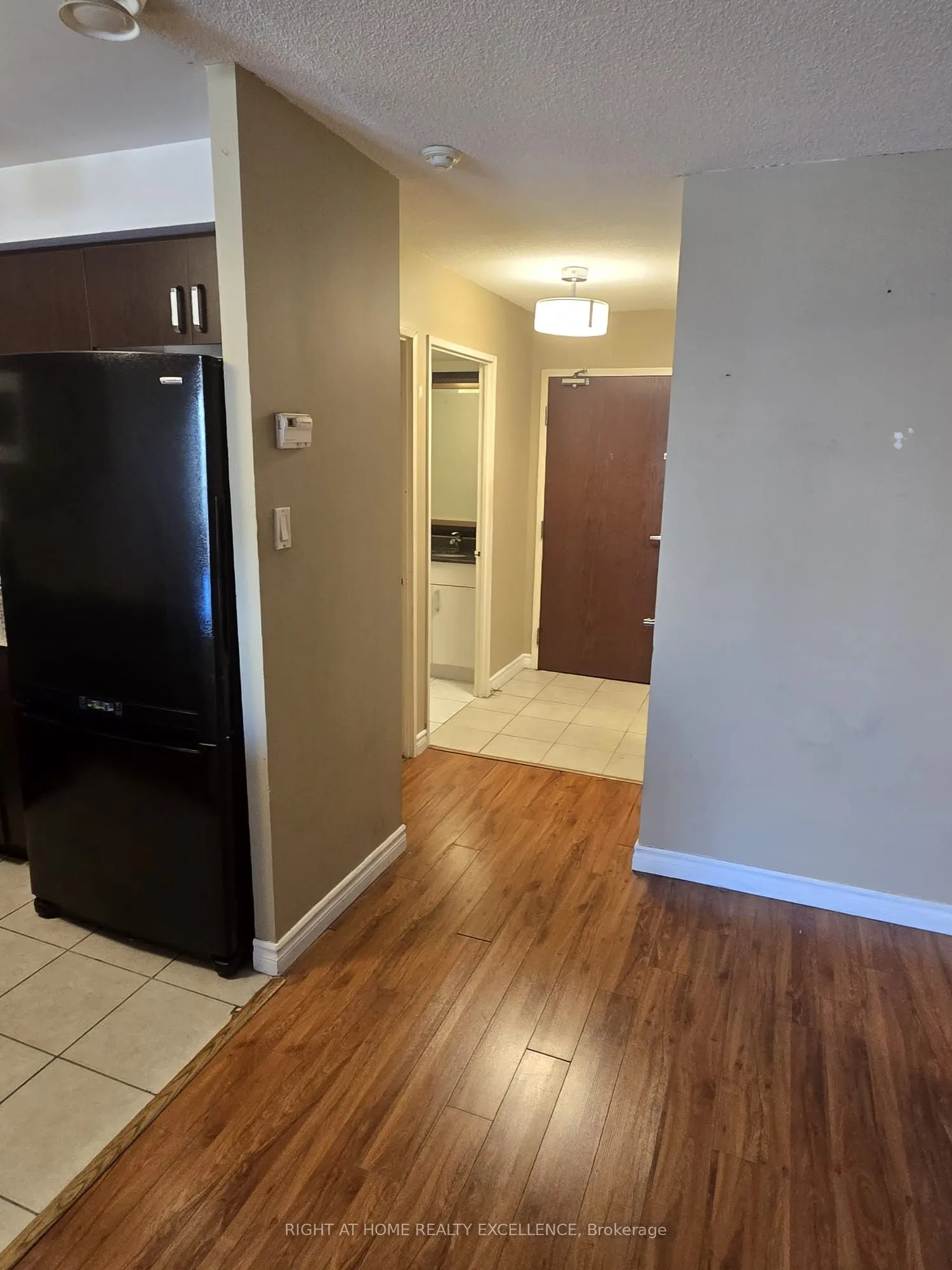 7405 Goreway Drive, #202