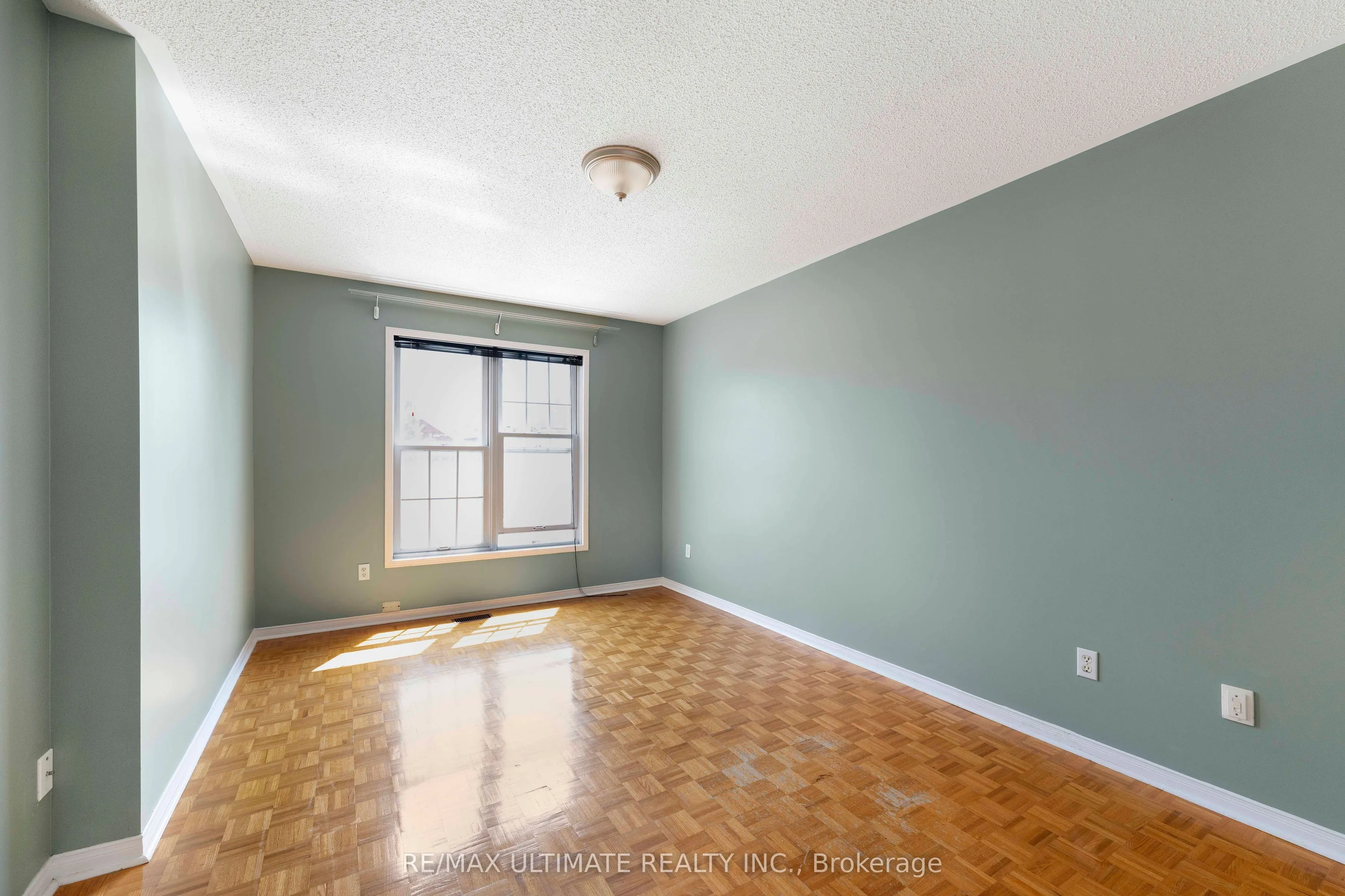 1 Black Forest Drive, #1