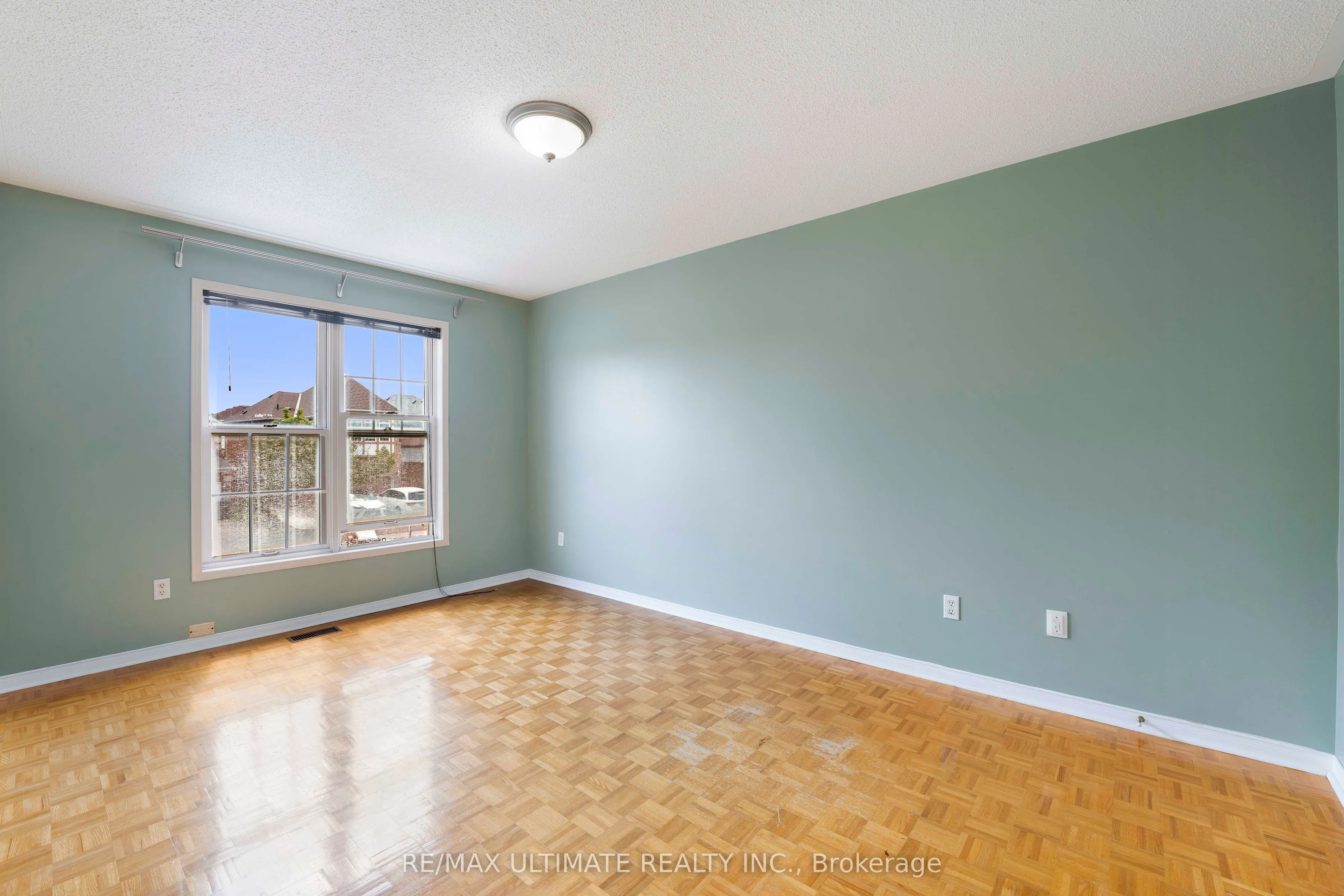 1 Black Forest Drive, #1
