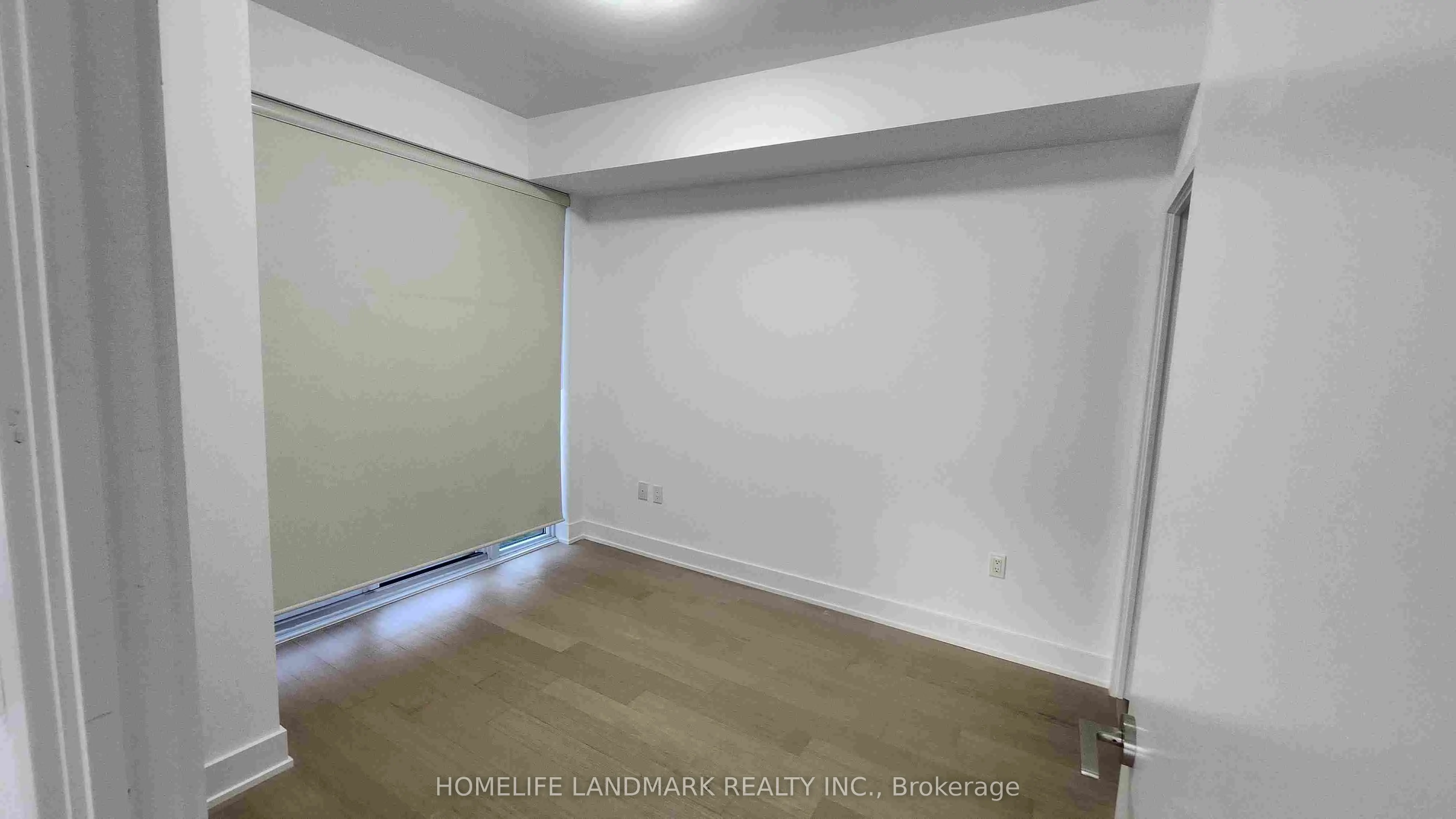 20 Shore Breeze Drive, #2104