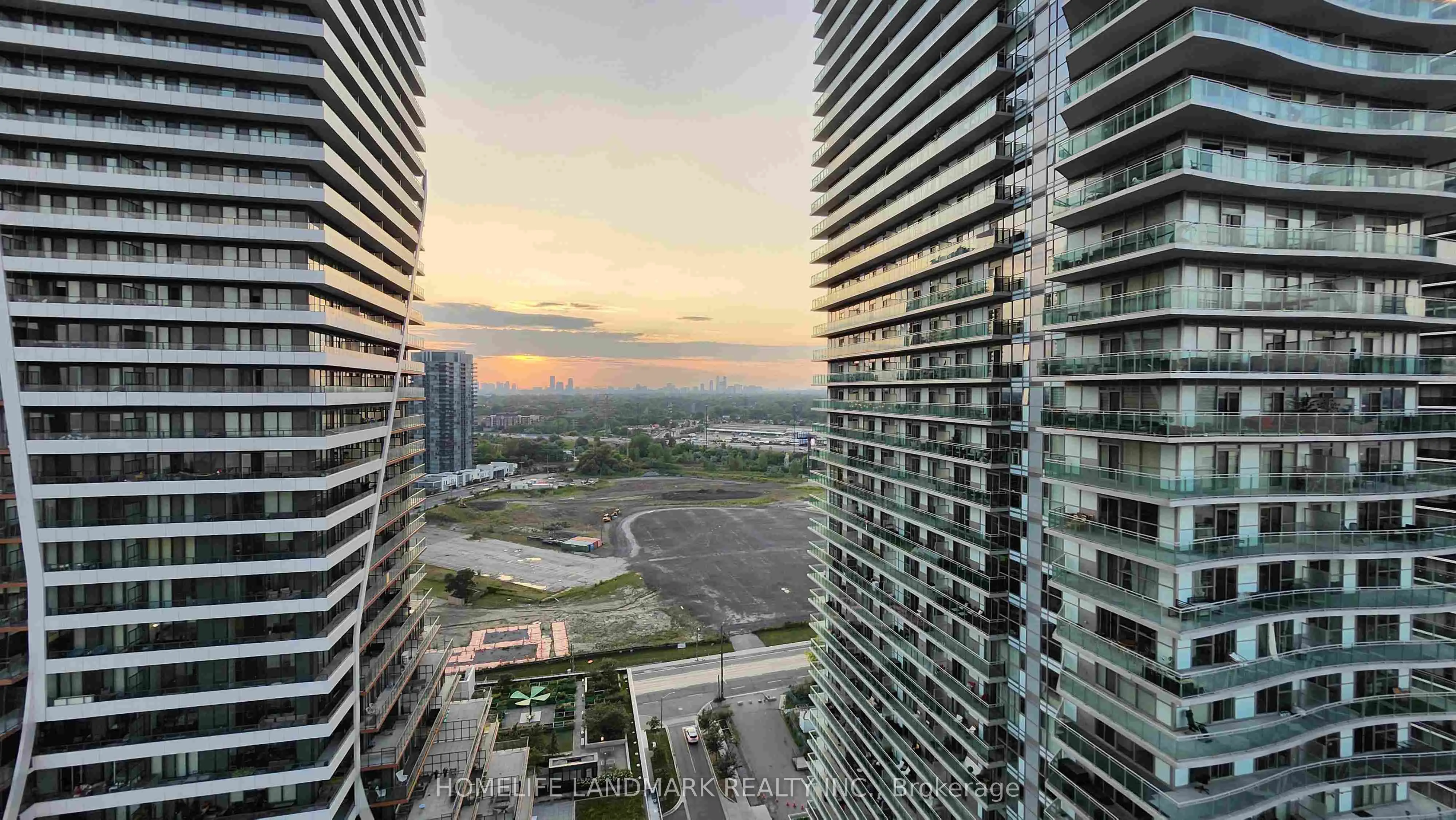 20 Shore Breeze Drive, #2104