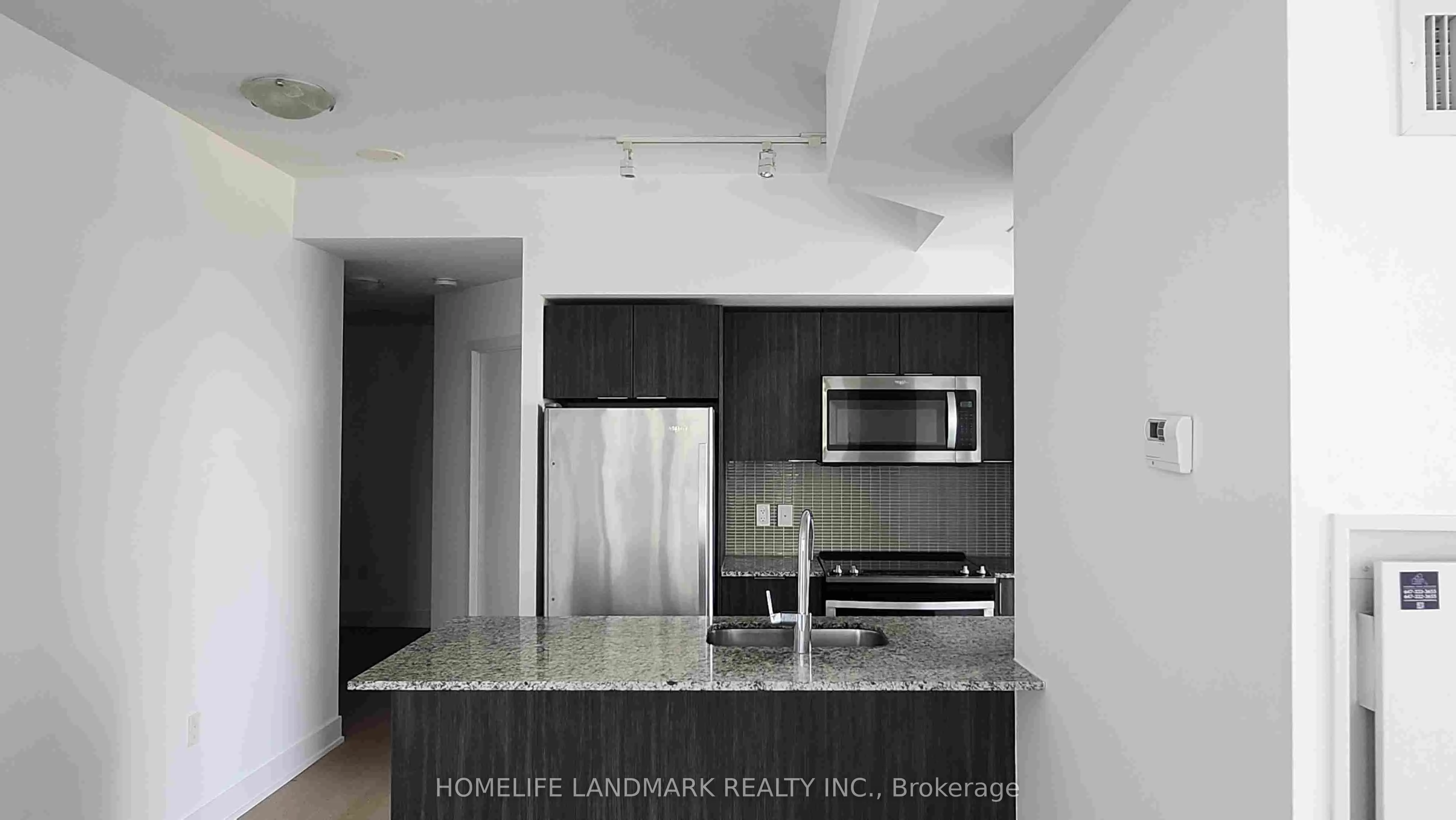 20 Shore Breeze Drive, #2104