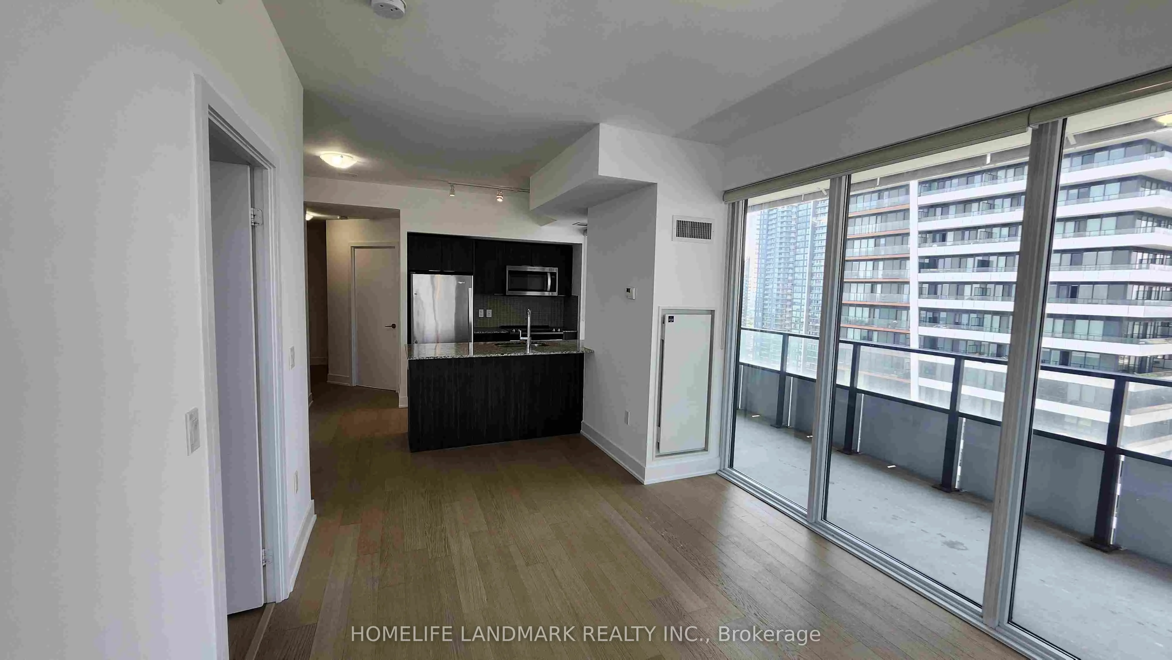 20 Shore Breeze Drive, #2104