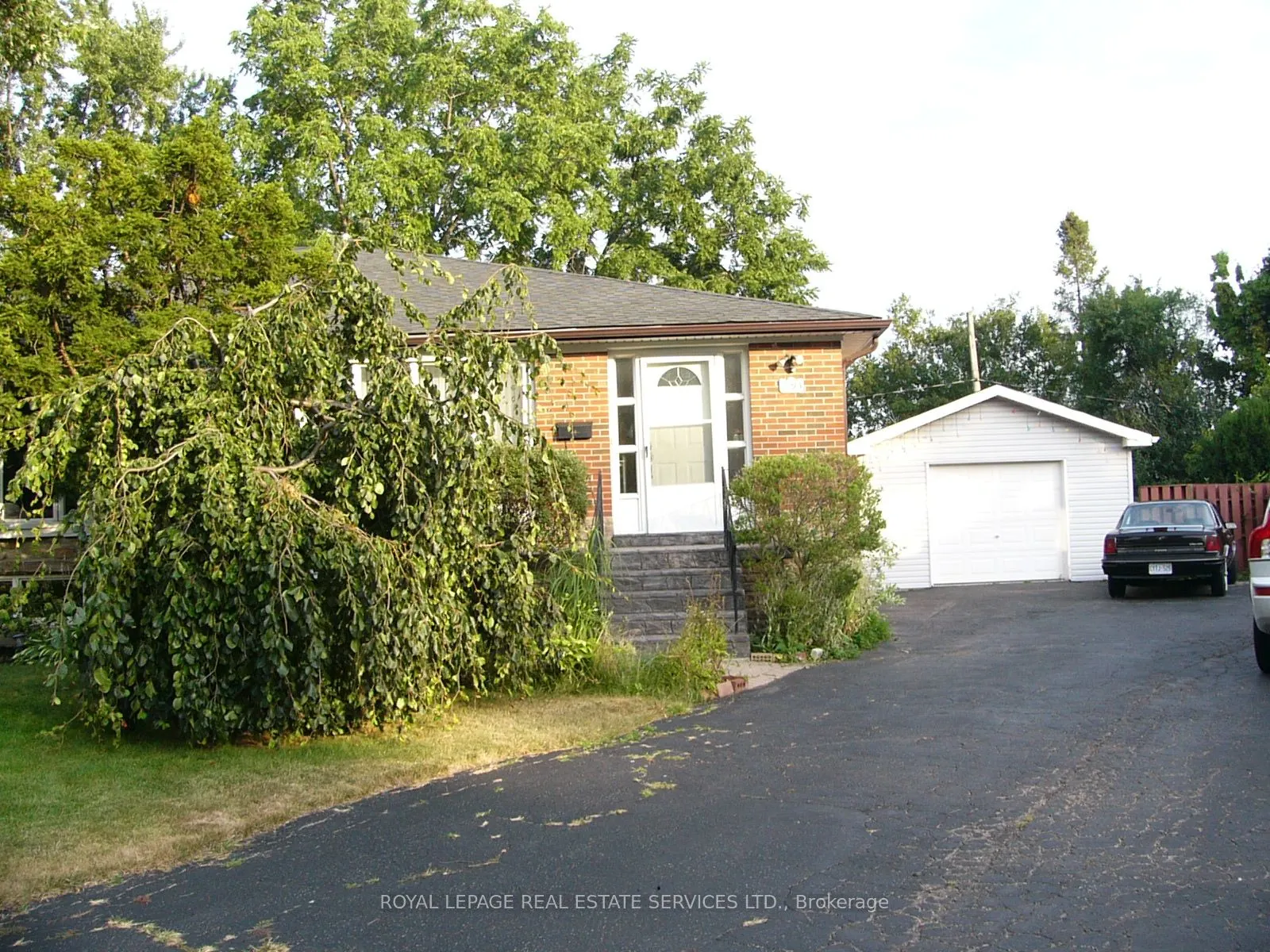 1193 Ingledene Drive