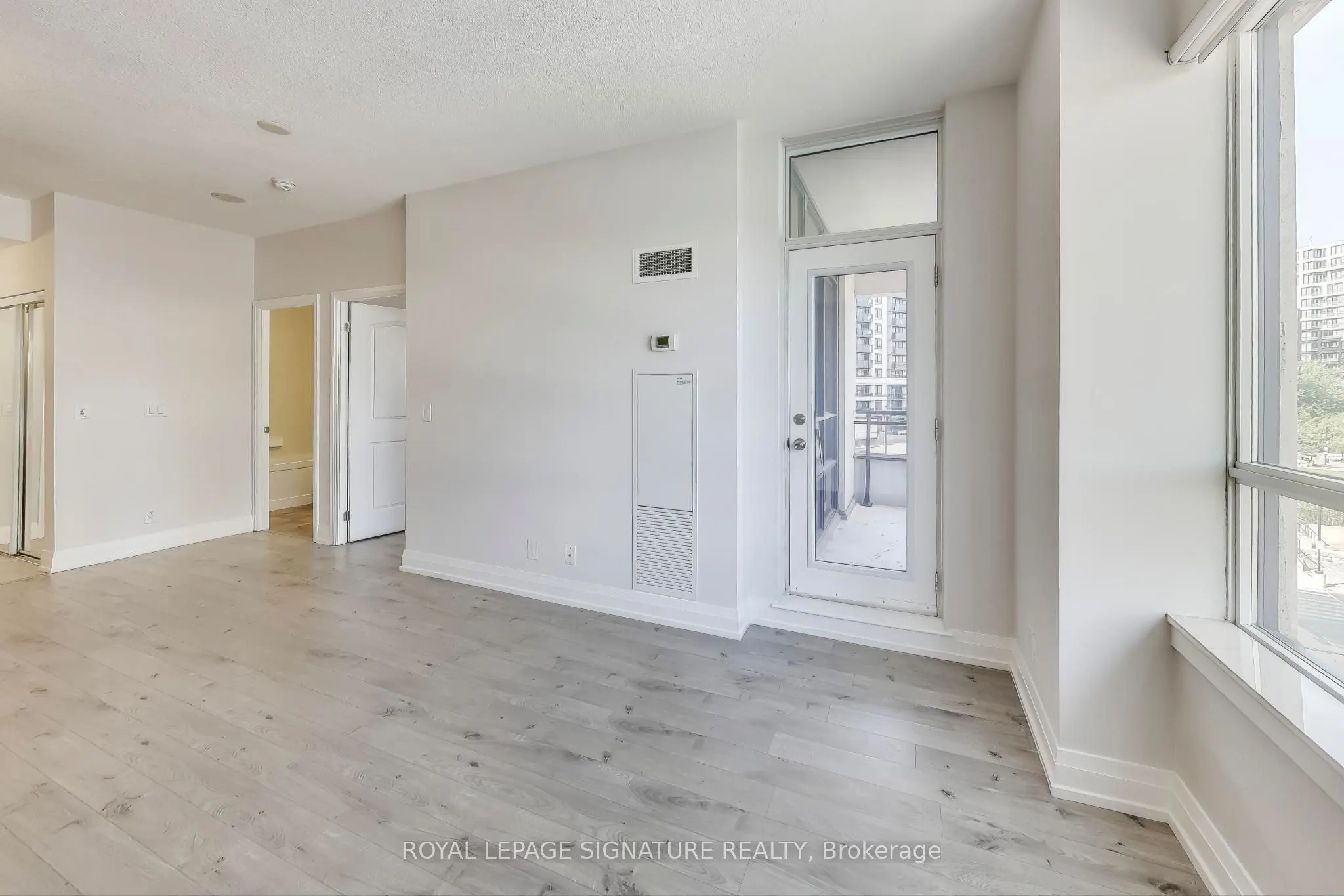 1060 Sheppard Avenue W, #306
